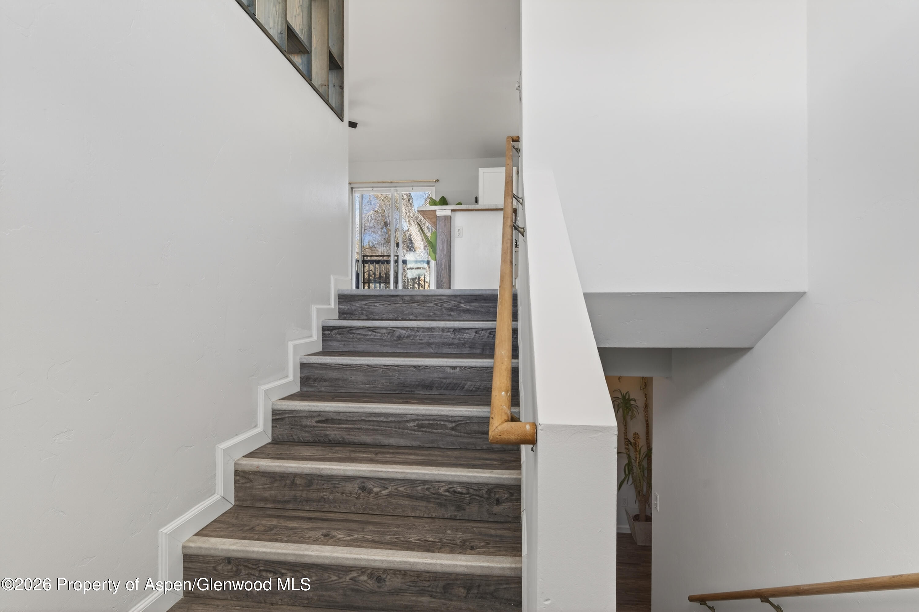 2633 Shawnee Court Rifle CO 81650