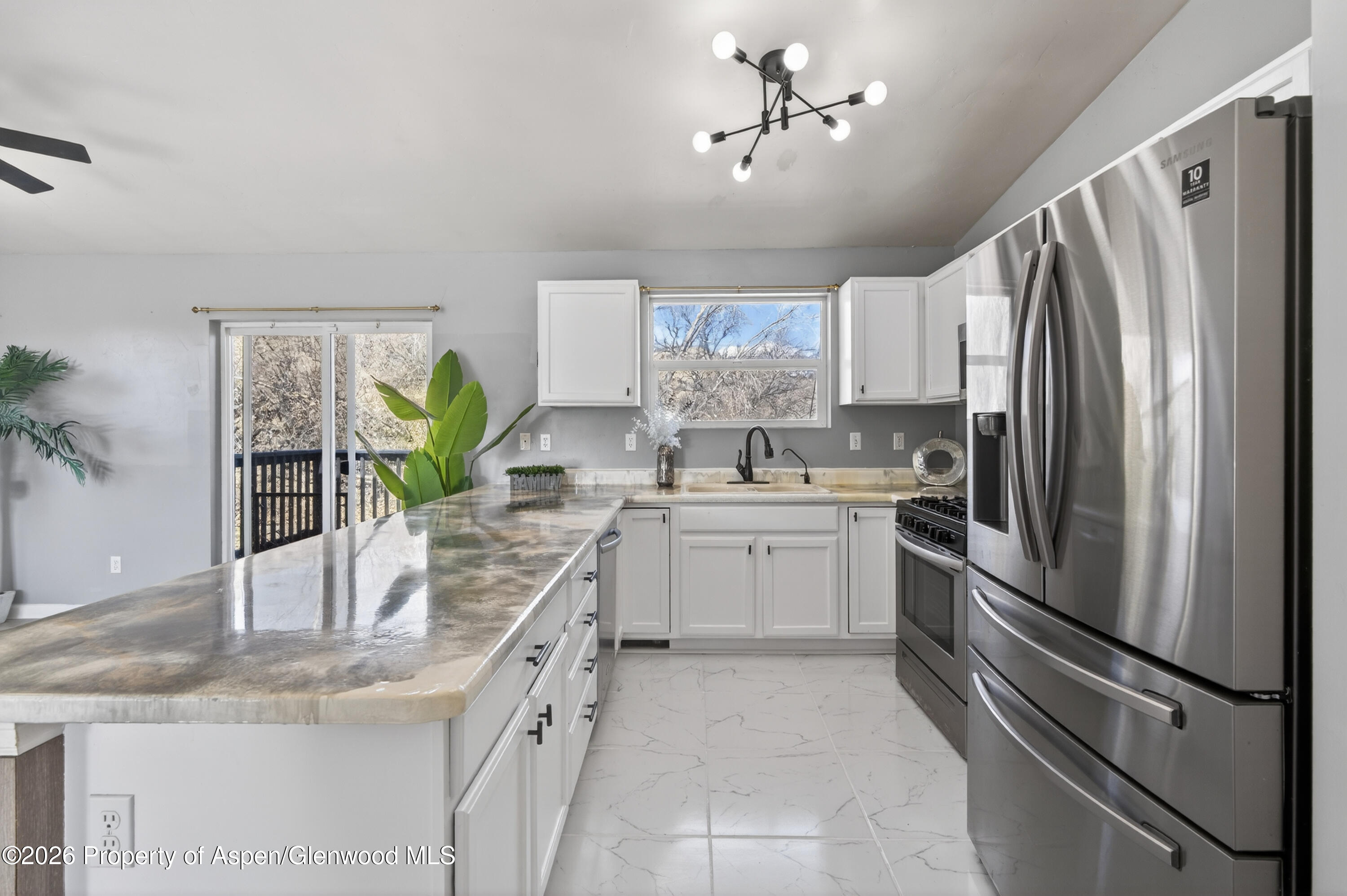 2633 Shawnee Court Rifle CO 81650