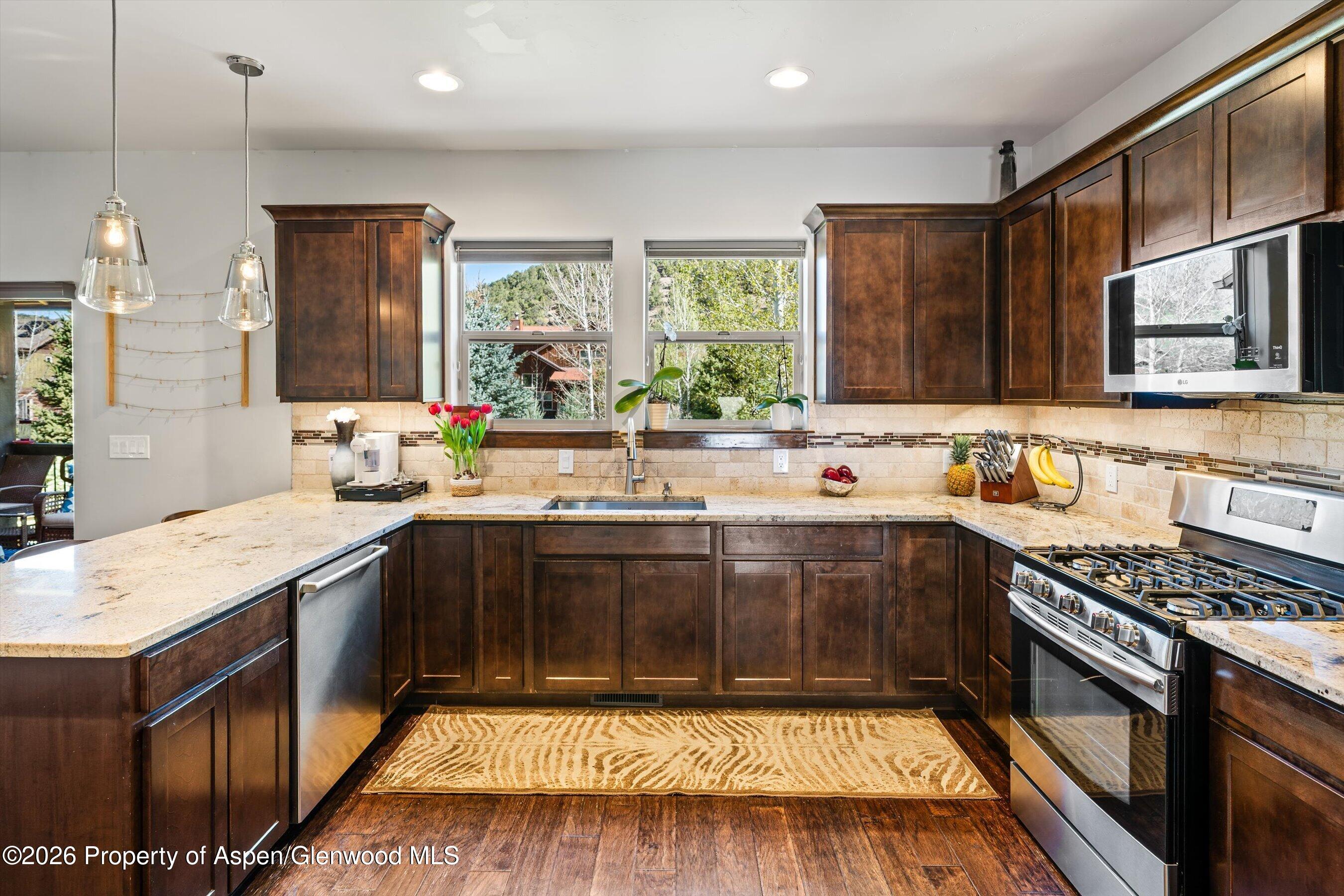 63 Cliff Rose Way Glenwood Springs CO 81601