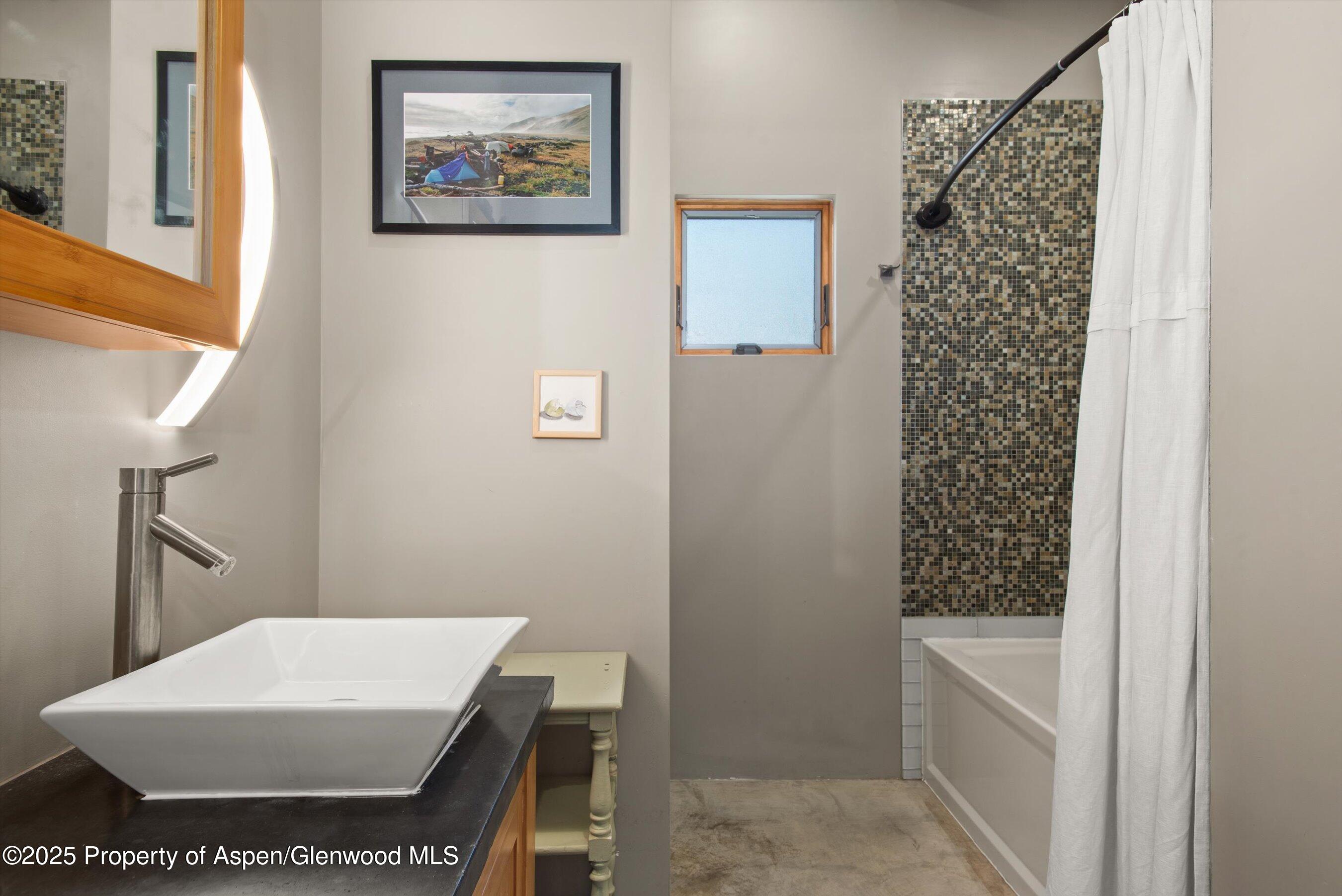 88 Pine Street Carbondale CO 81623