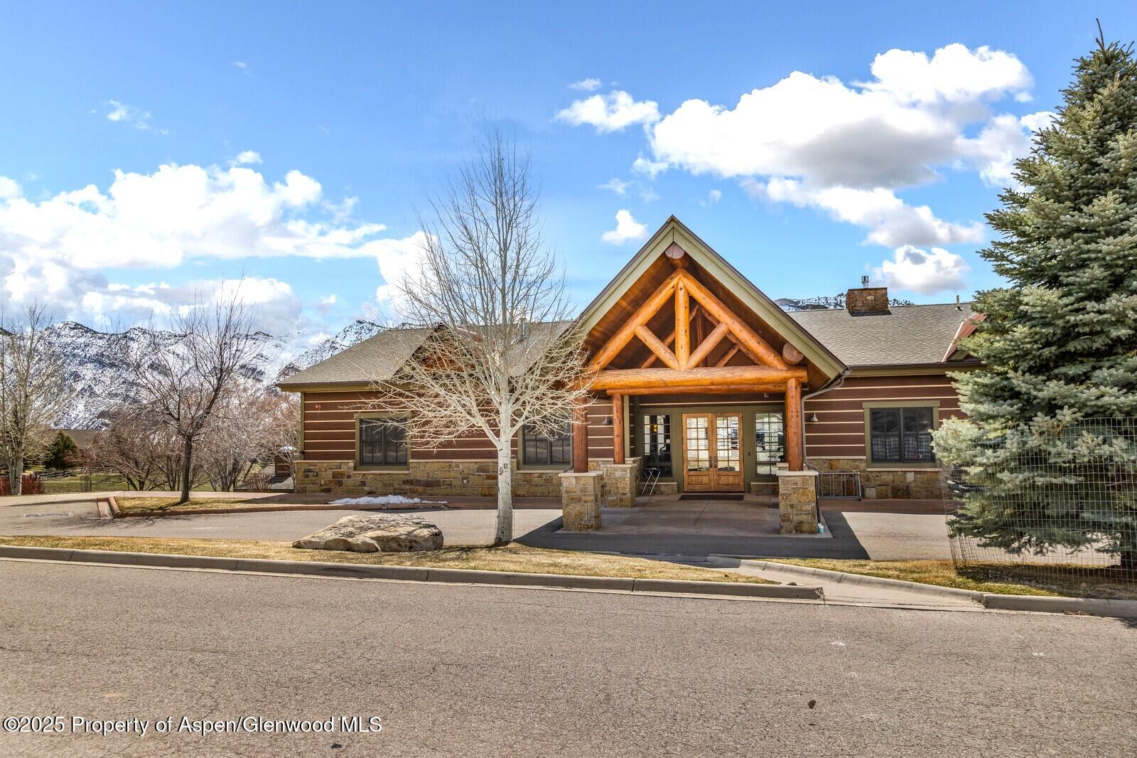 301 Thunderbird New Castle CO 81647
