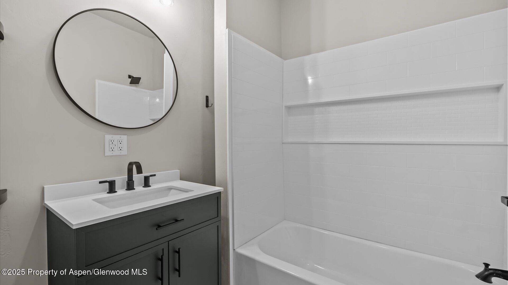 216 E 1st Street Rifle CO 81650