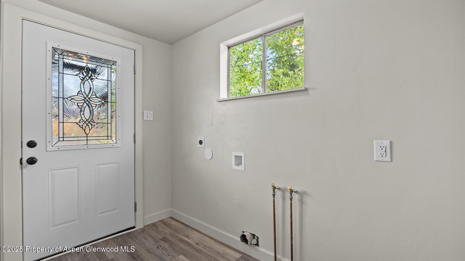 216 E 1st Street Rifle CO 81650