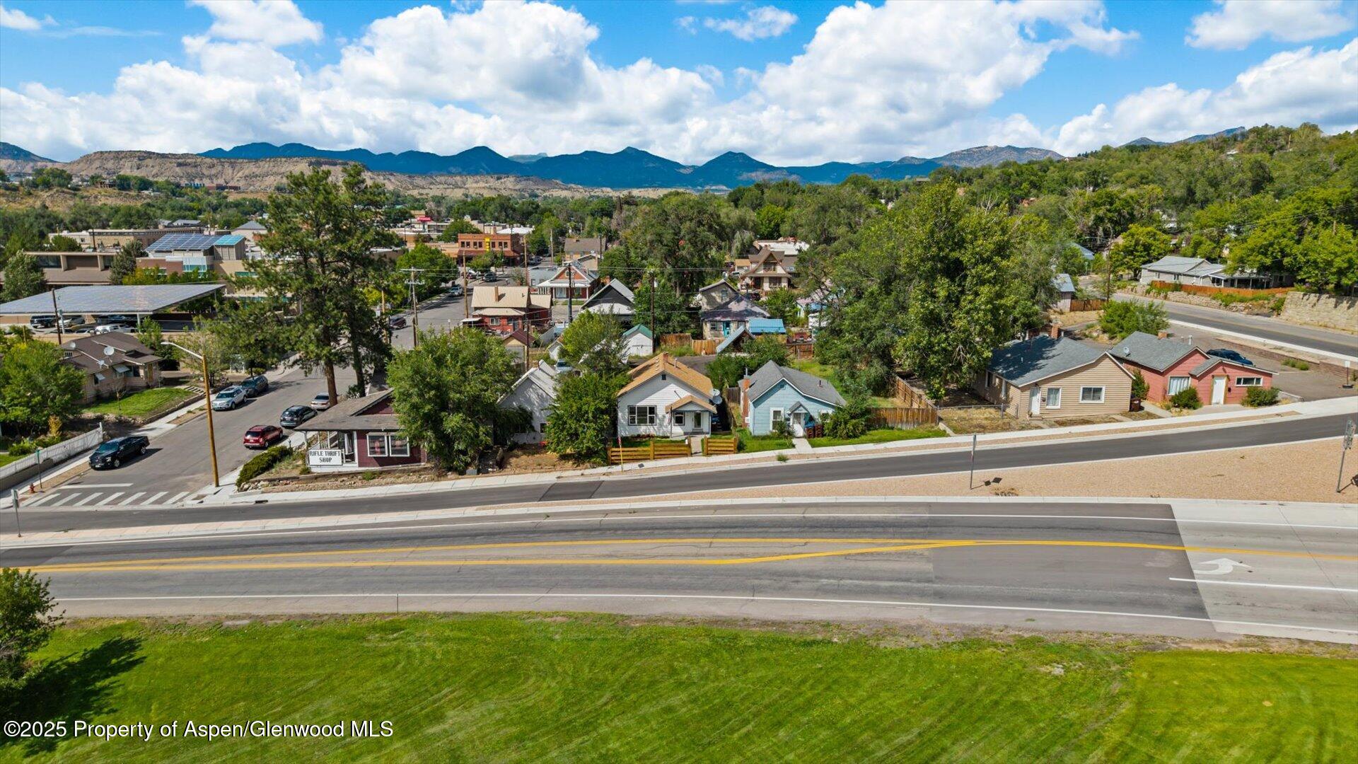 216 E 1st Street Rifle CO 81650