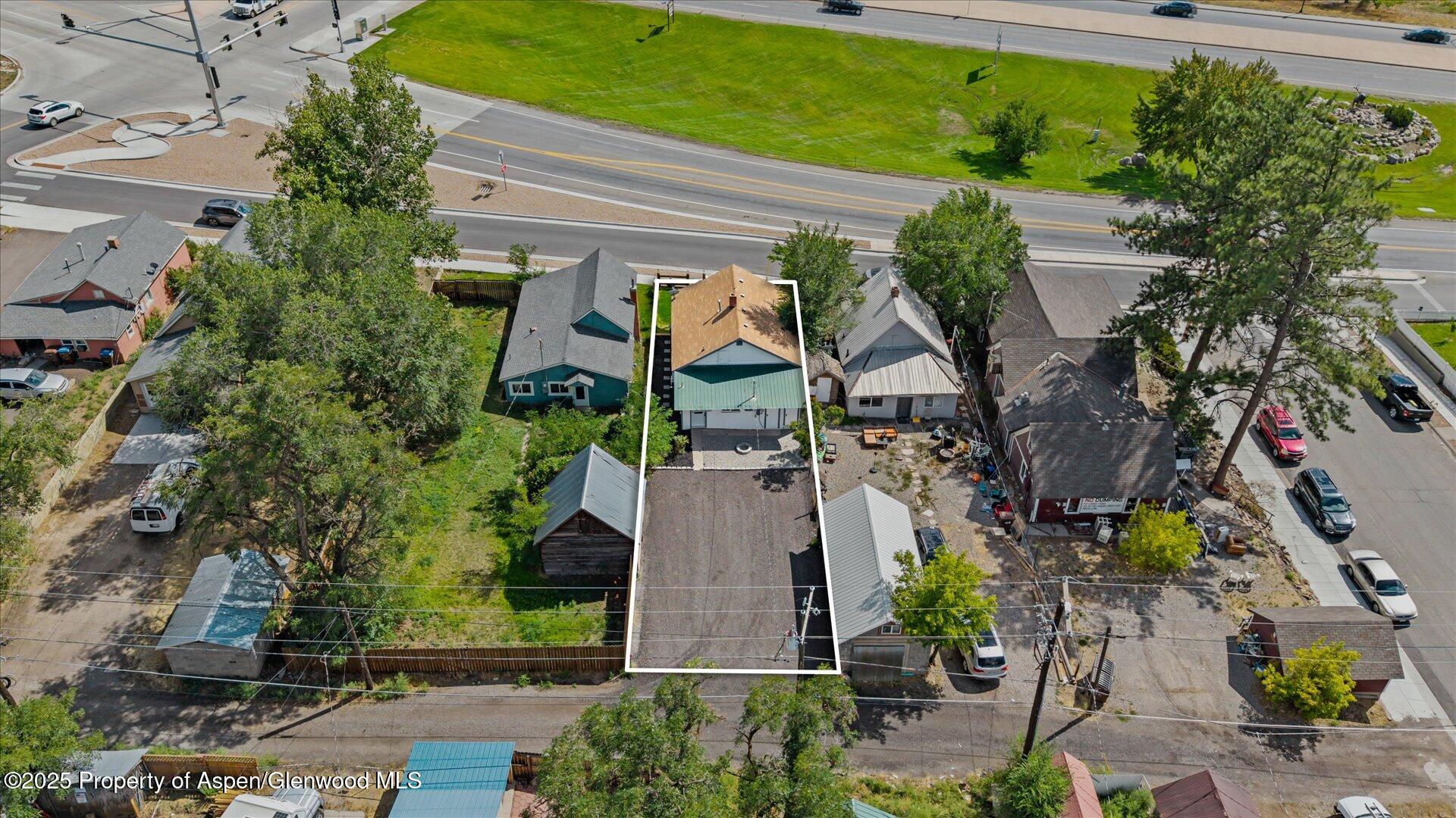 216 E 1st Street Rifle CO 81650