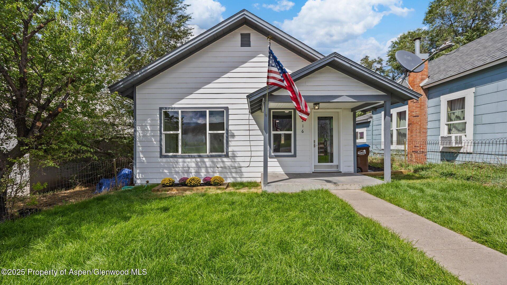 216 E 1st Street Rifle CO 81650