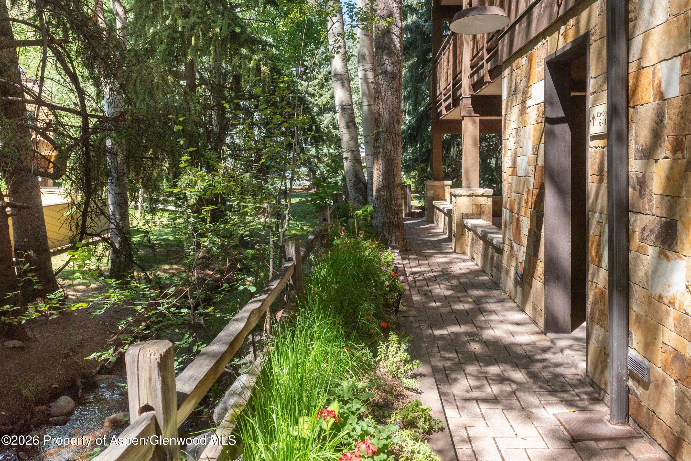 611 S West End Street Aspen CO 81611