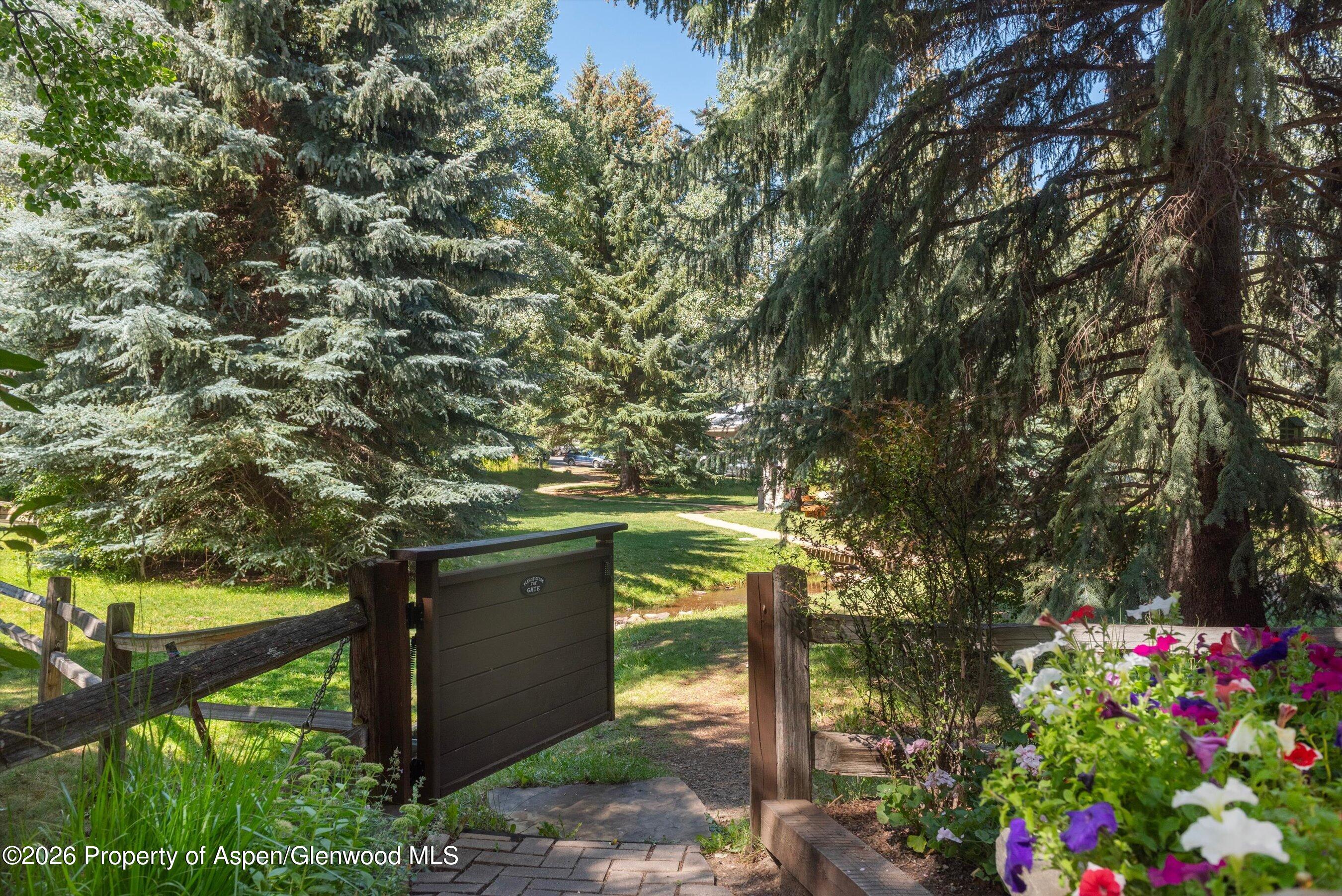 611 S West End Street Aspen CO 81611