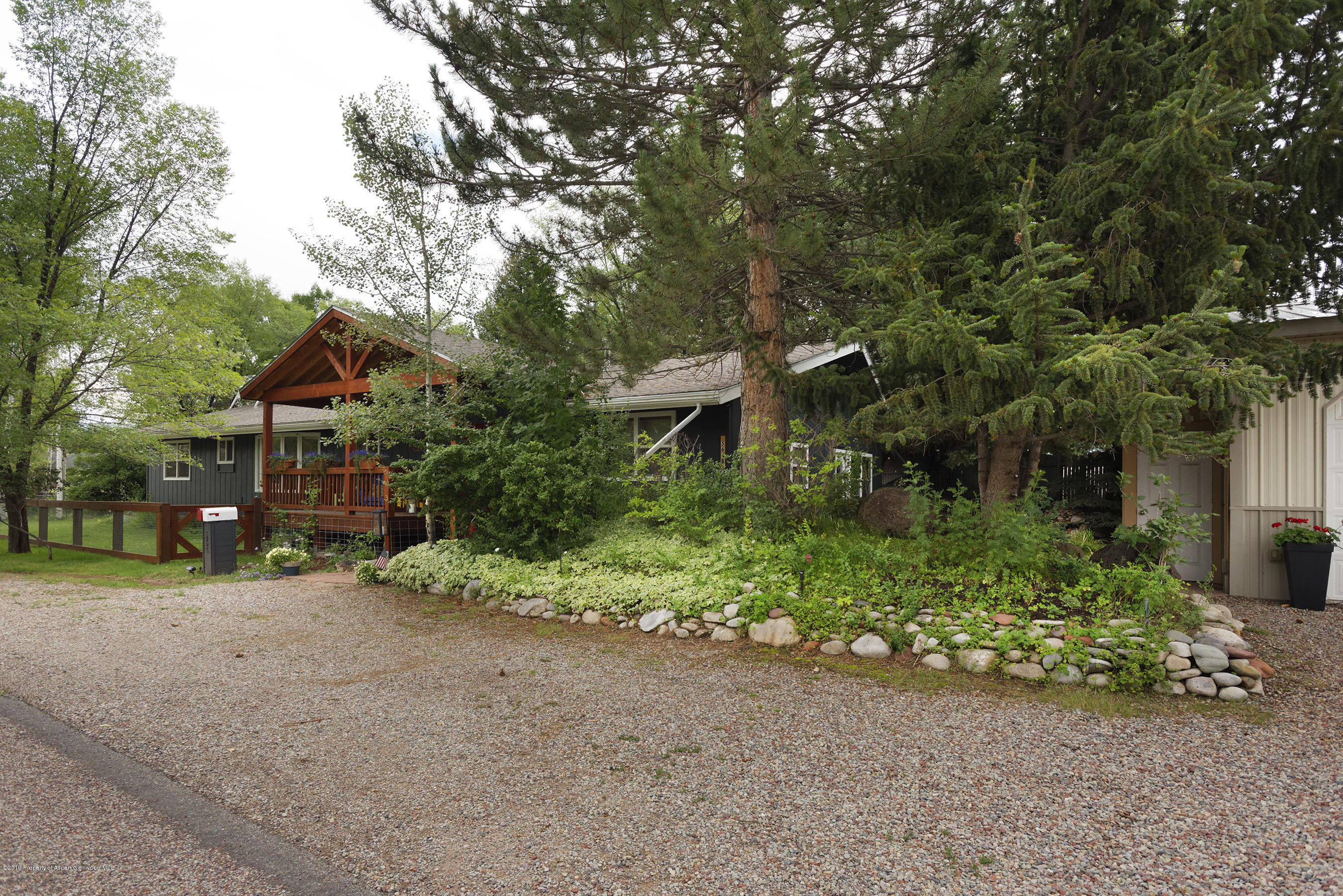 564 Grace Drive Carbondale CO 81623