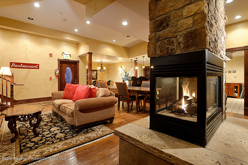118 E Cooper Avenue Aspen CO 81611