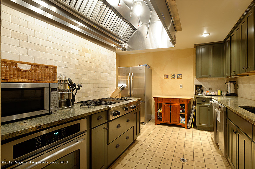 118 E Cooper Avenue Aspen CO 81611