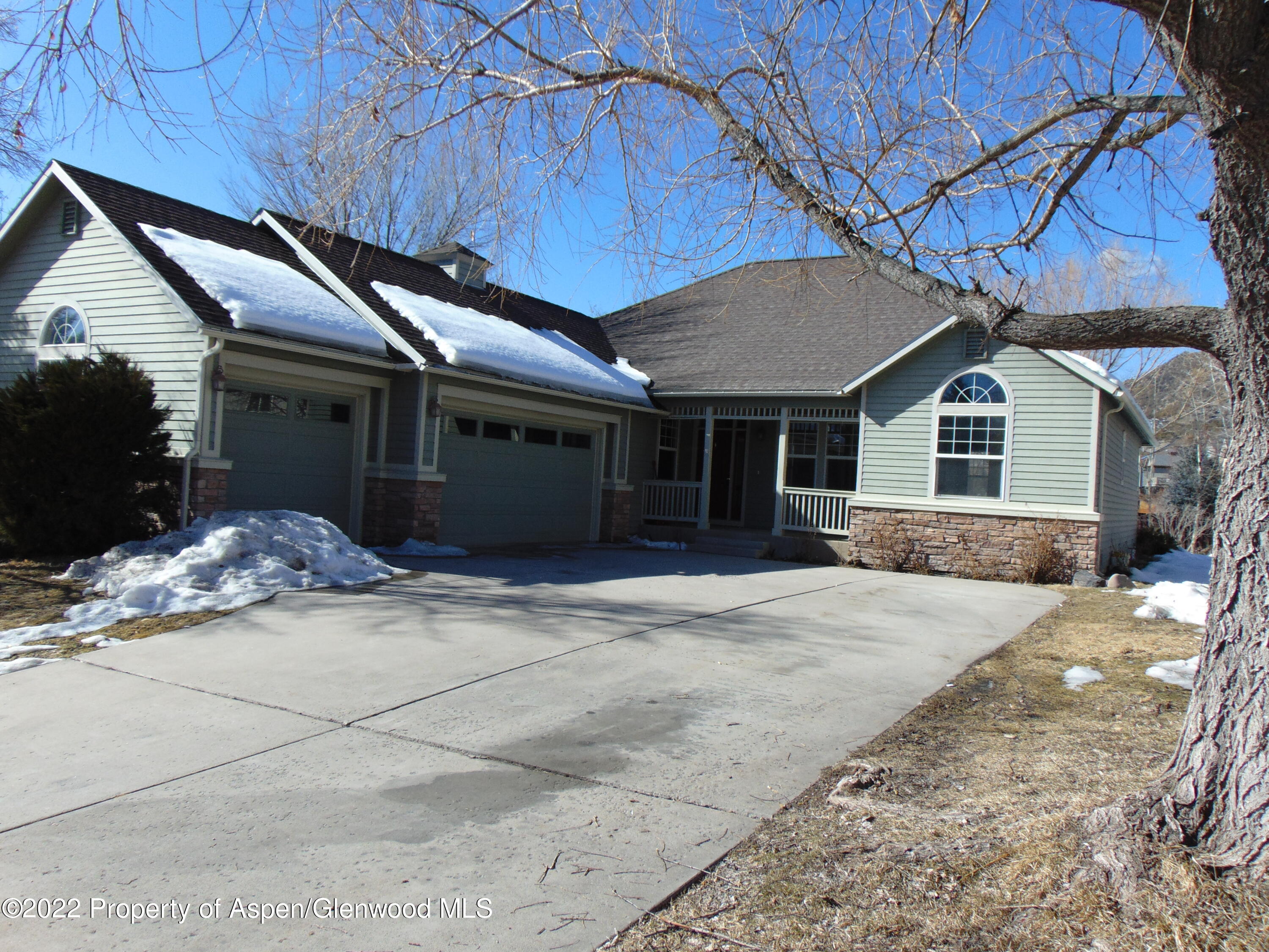 708 N Wildhorse Drive New Castle CO 81647