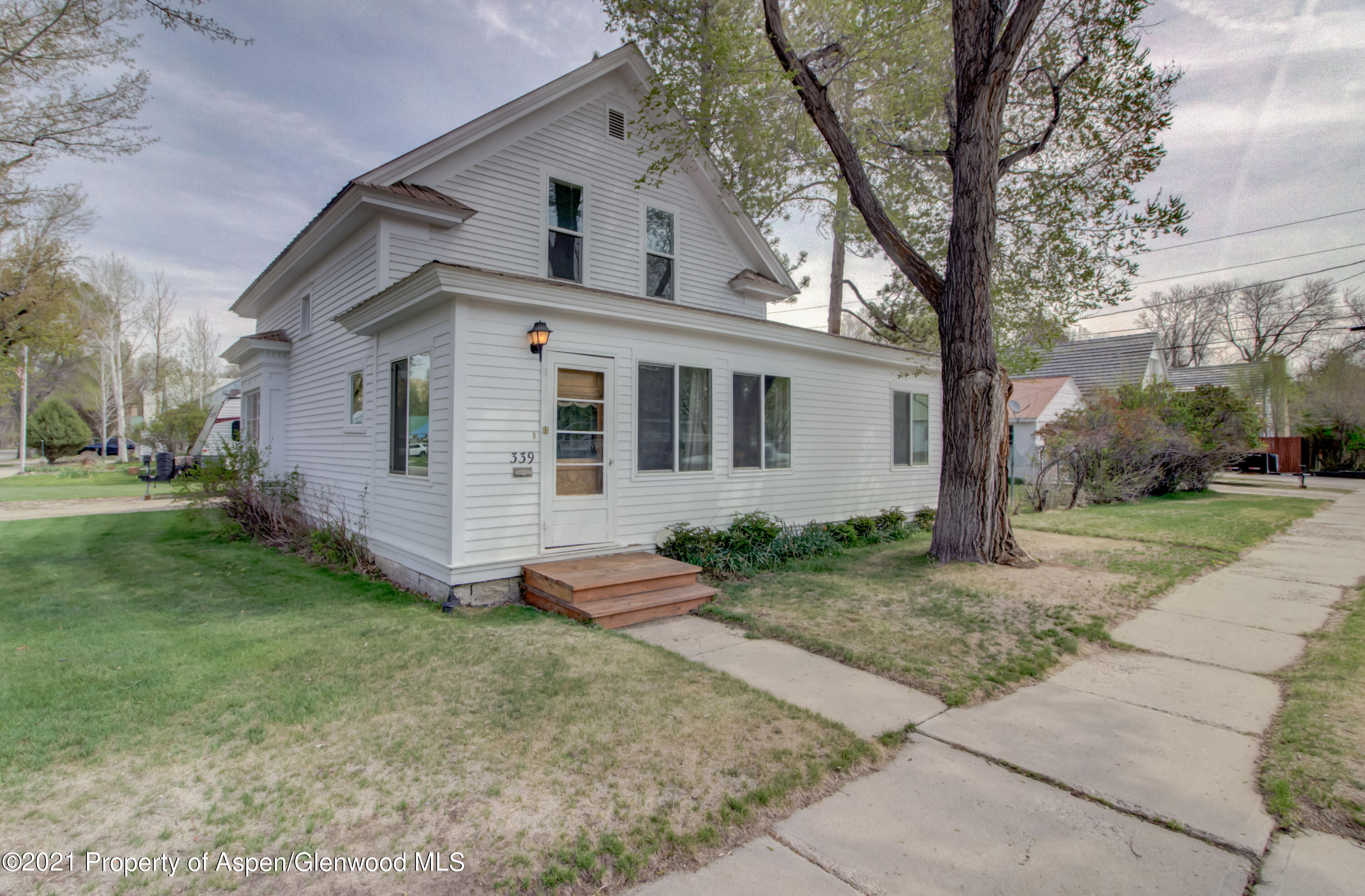 339 W 6th Street Craig CO 81625
