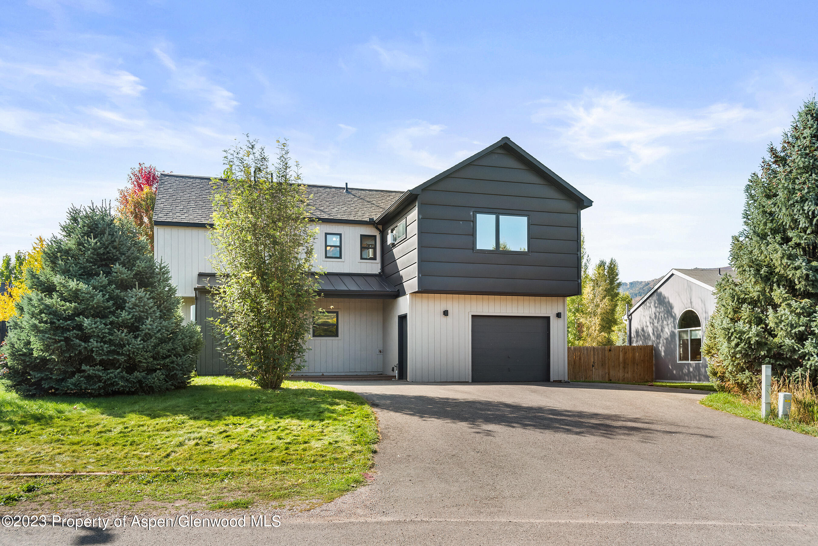 319 Summit Drive Carbondale CO 81623