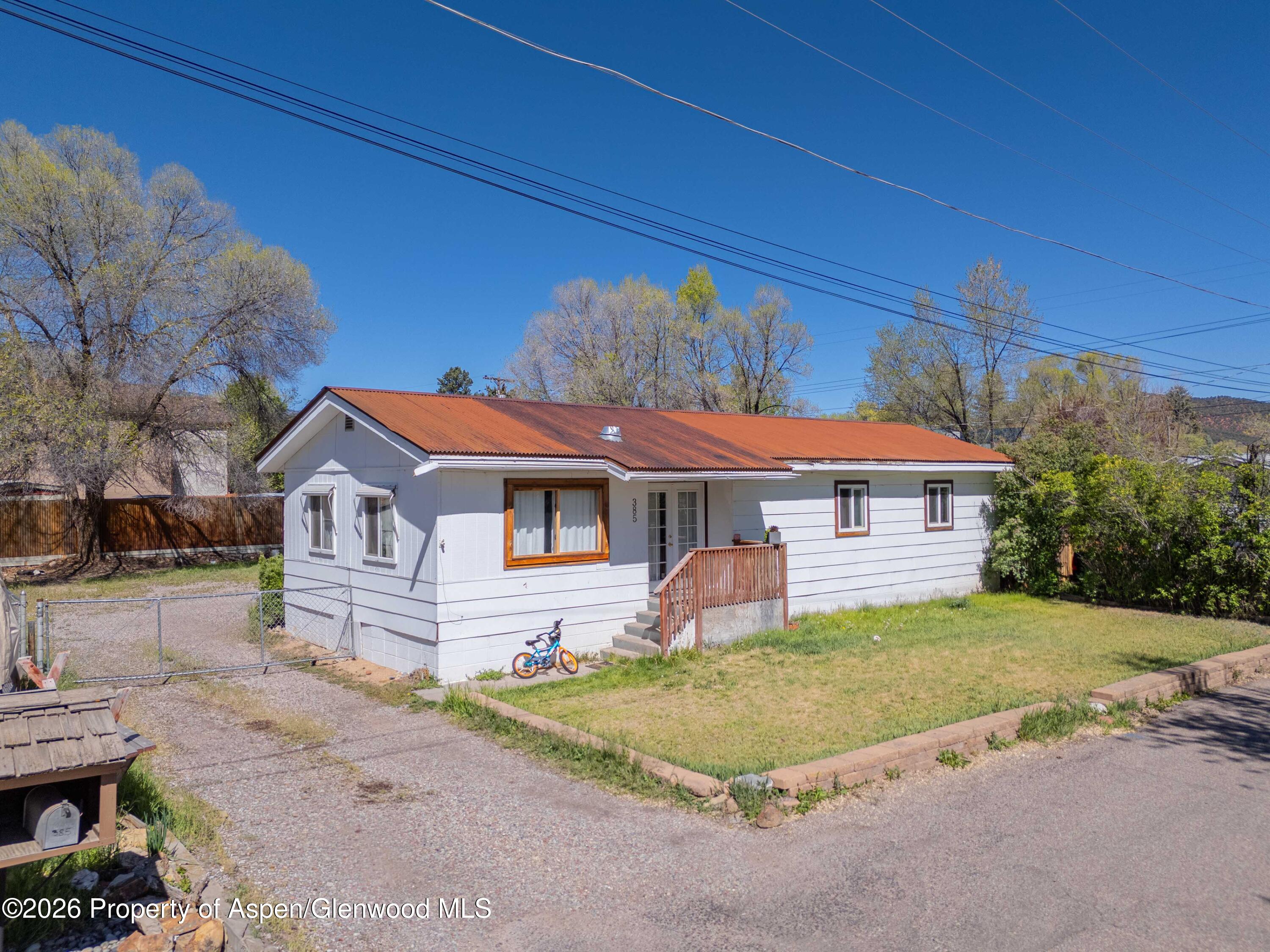 385 S 7th Street Carbondale CO 81623