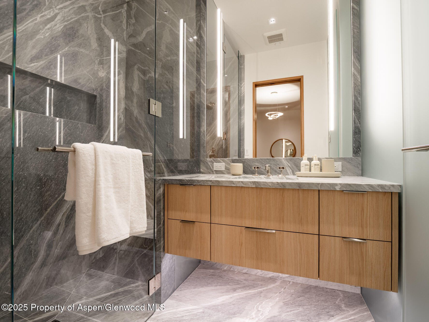 227 E Main Street Aspen CO 81611