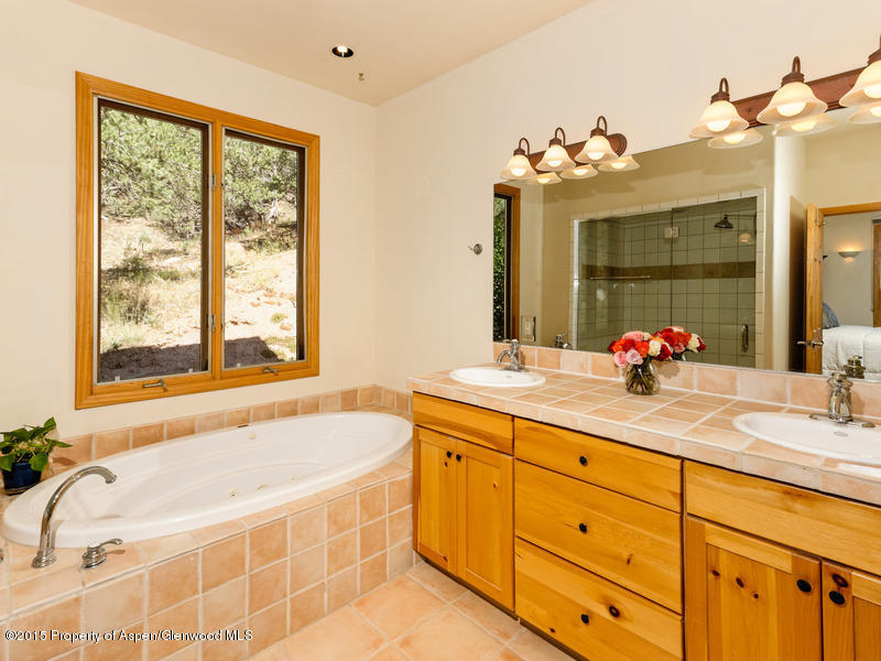 18 Los Adobes Drive Carbondale CO 81623