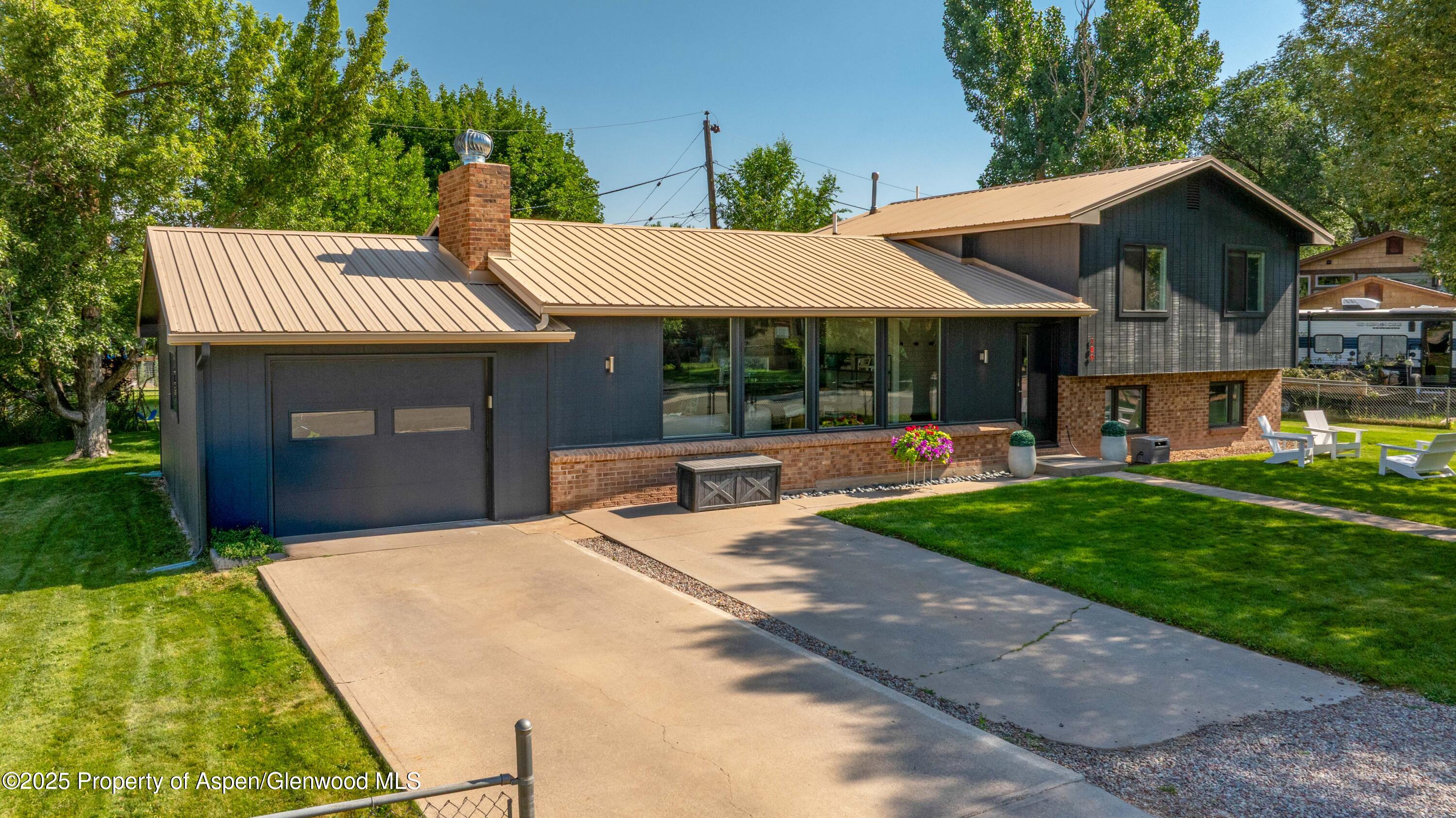 189 Capitol Avenue Carbondale CO 81623