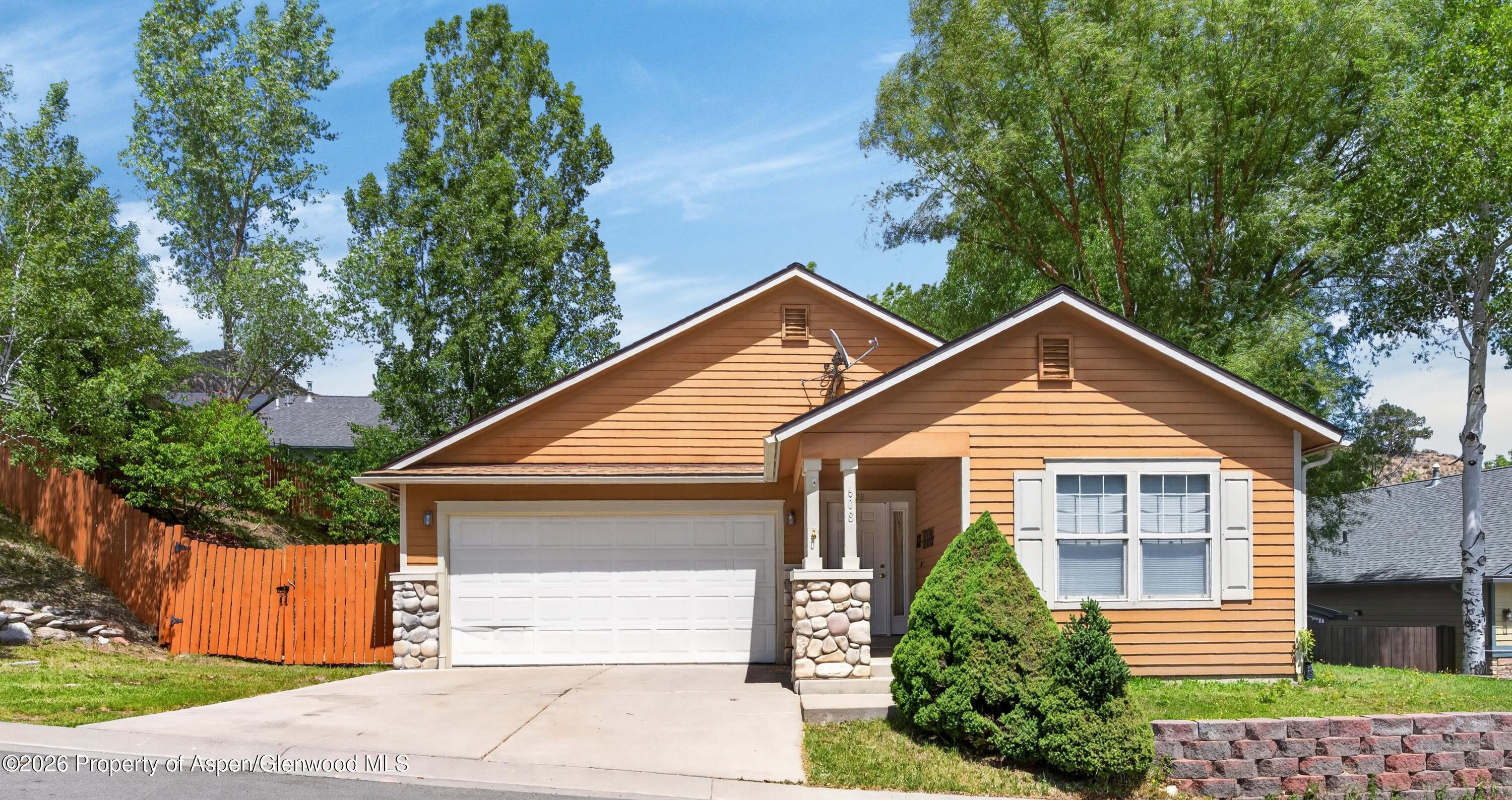 608 Lariat Loop New Castle CO 81647