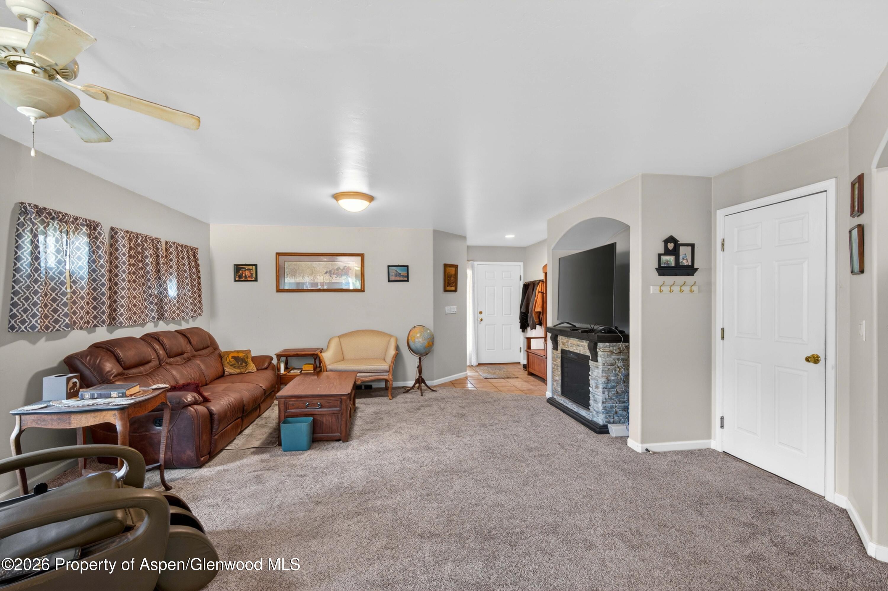 608 Lariat Loop New Castle CO 81647