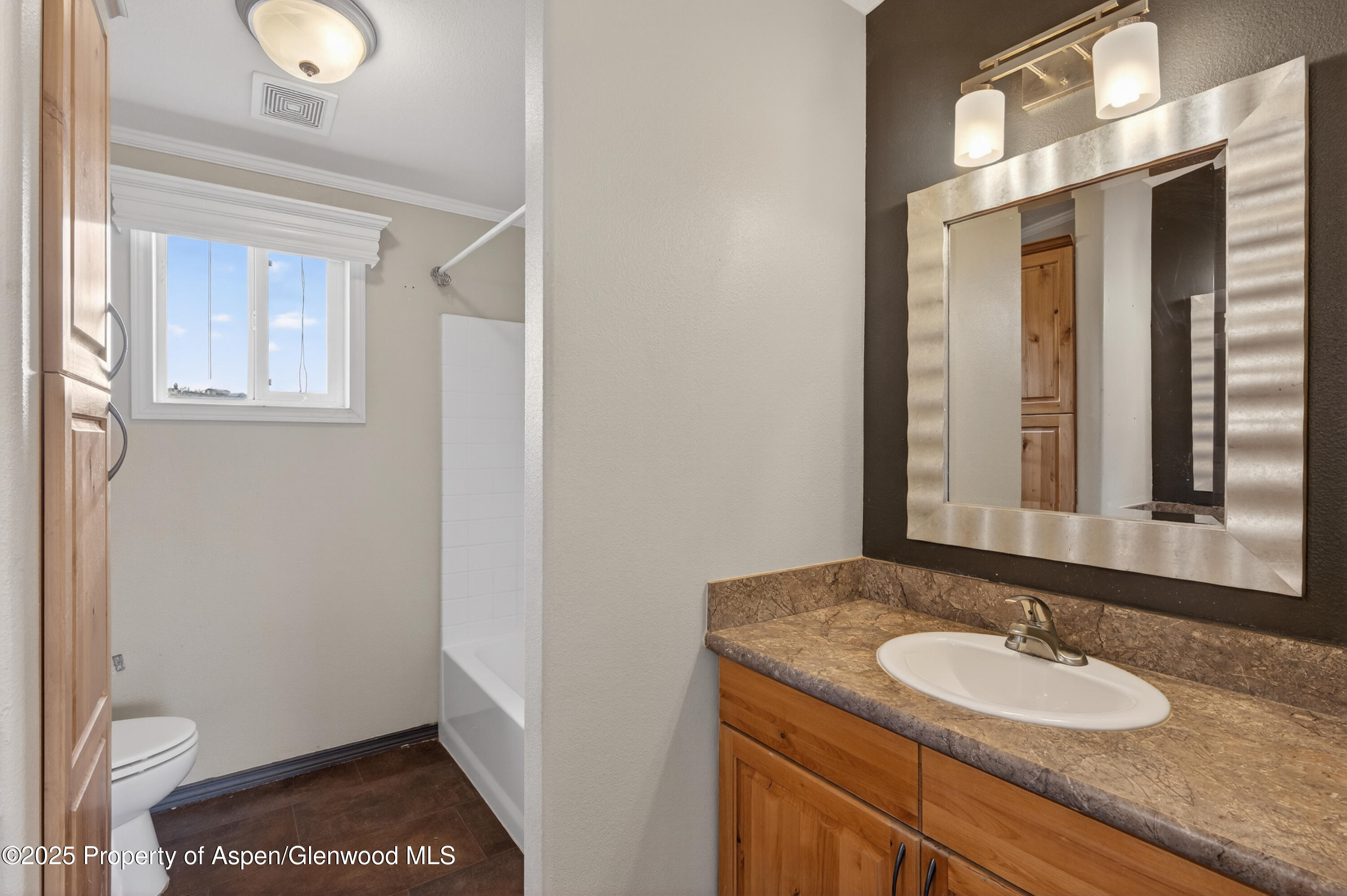 3747 301 County Road Parachute CO 81635