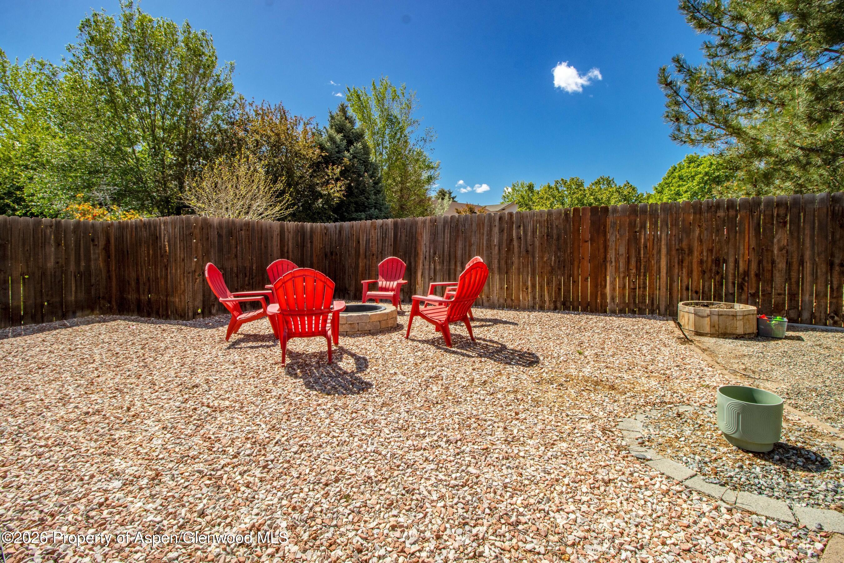 24 Promontory Place Parachute CO 81635