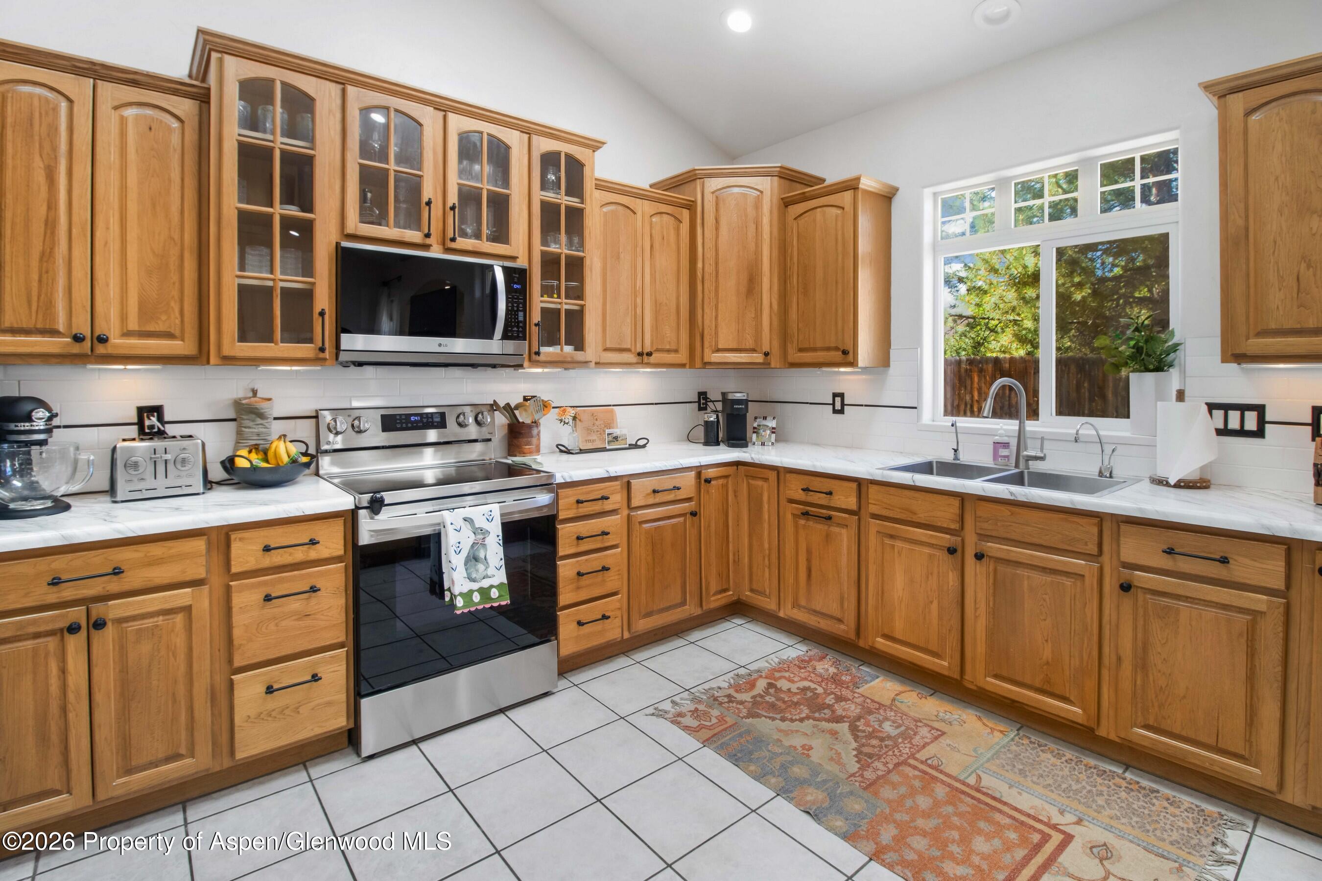 24 Promontory Place Parachute CO 81635