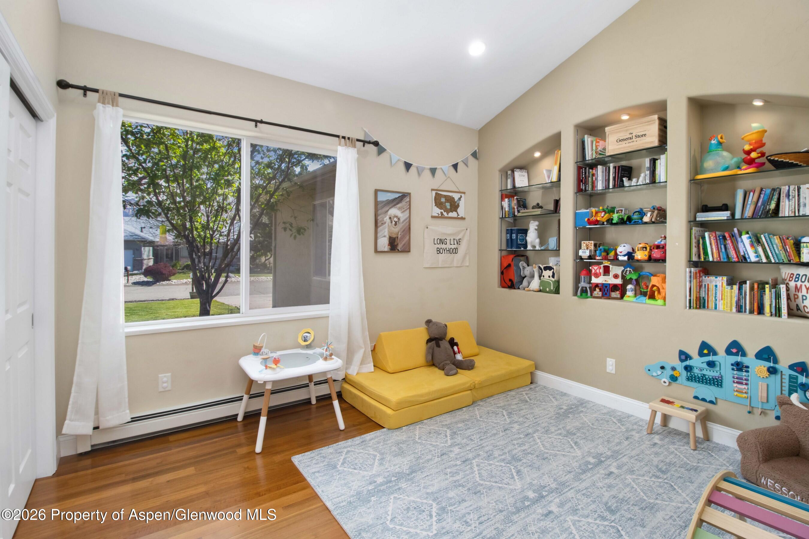 24 Promontory Place Parachute CO 81635