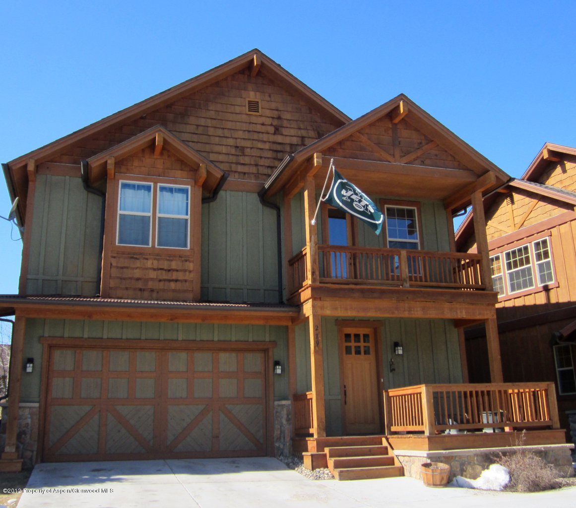 279 Whitehorse Drive New Castle CO 81647