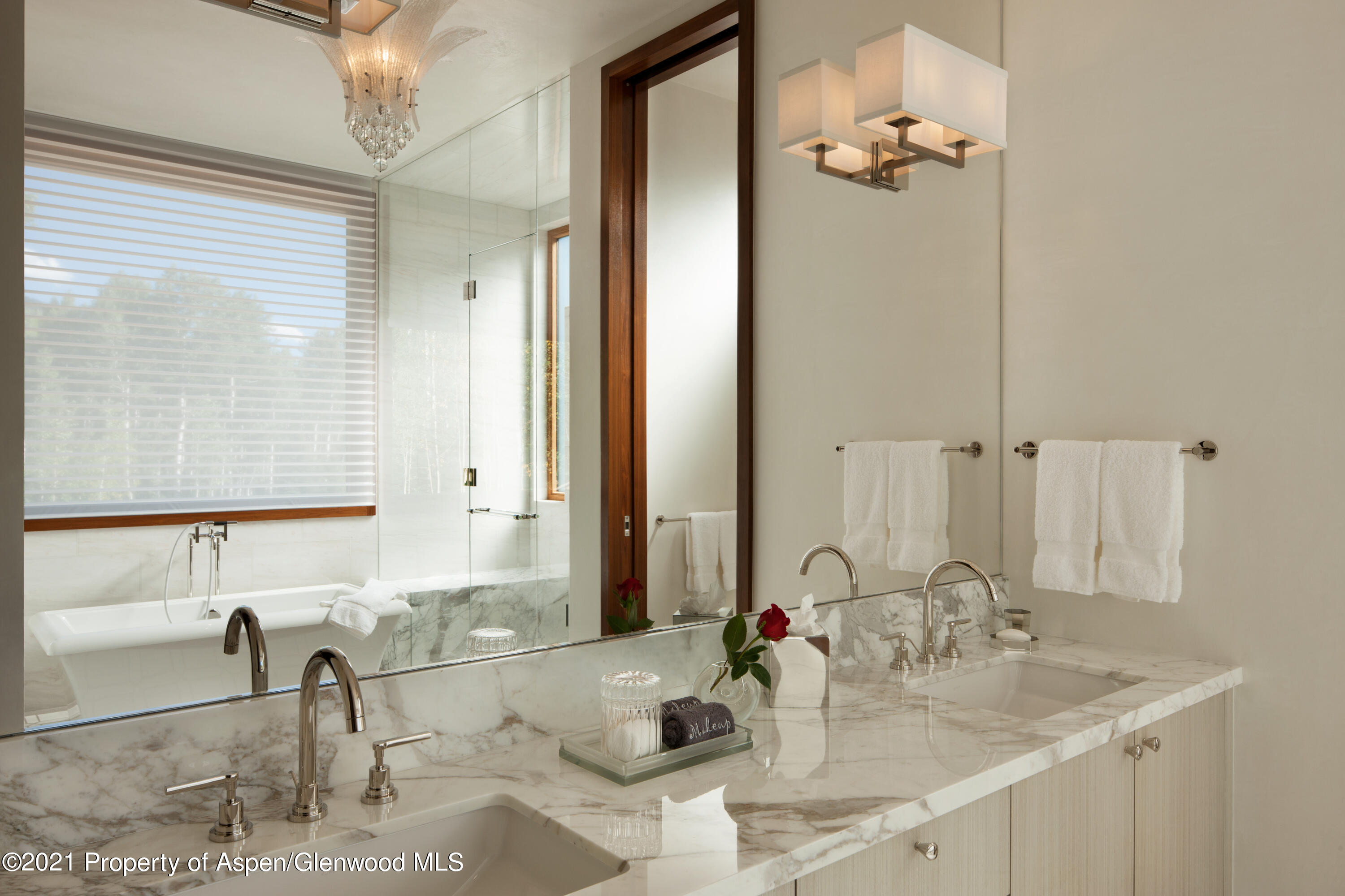 45081 45101 Co-82, Aspen, CO 81611 170632 Coldwell Banker