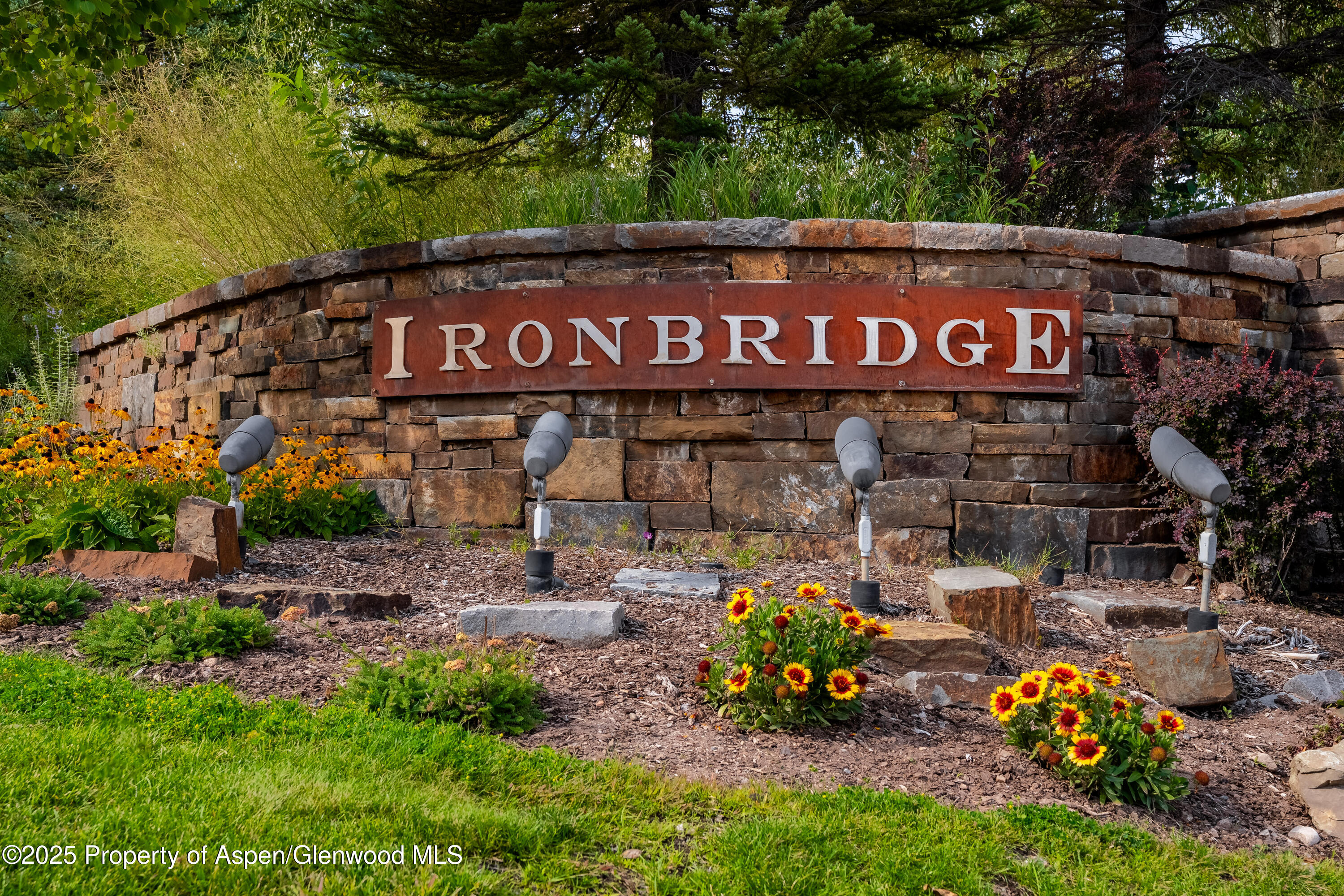 643 River Bend Way Glenwood Springs CO 81601