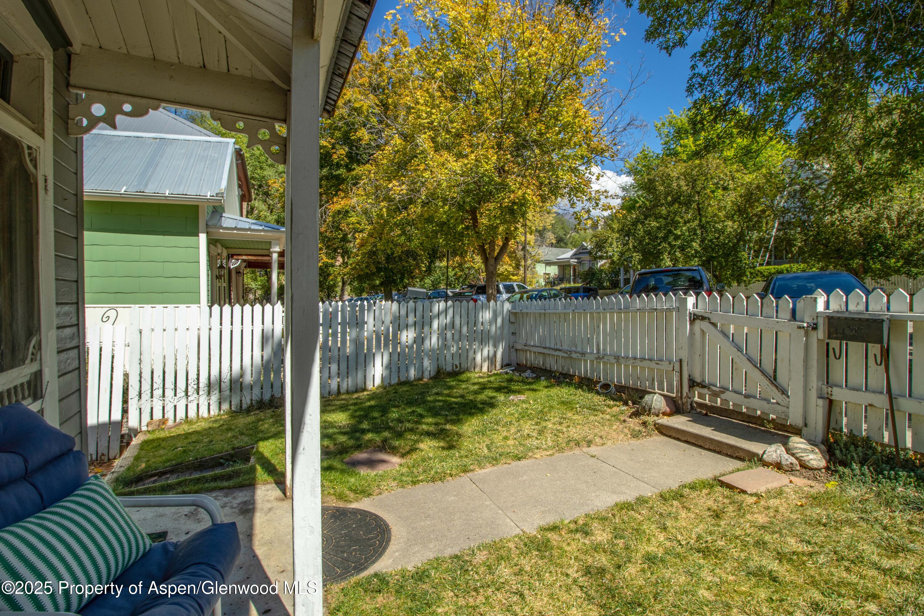 729 & 731 Bennett Avenue Glenwood Springs CO 81601