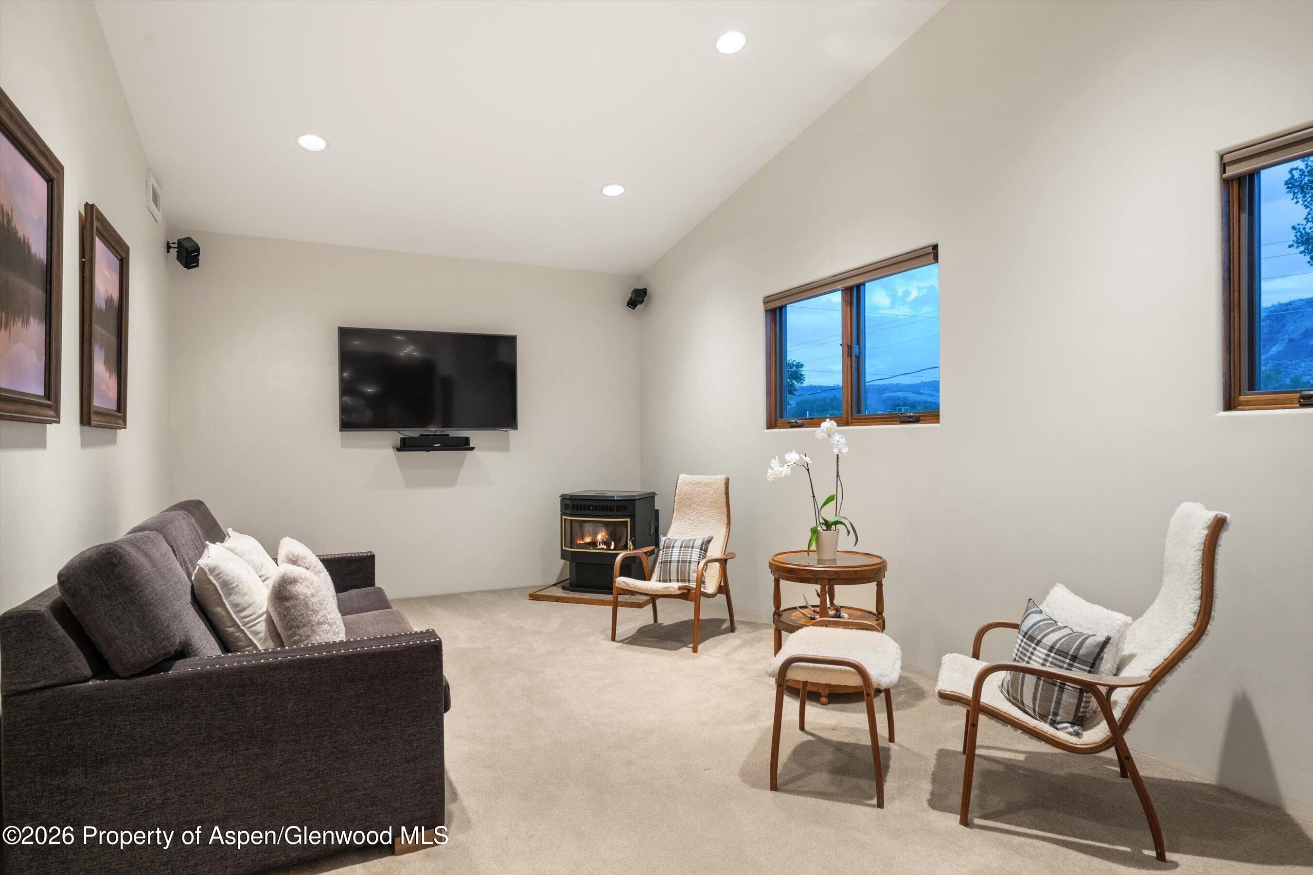 81 Cheyenne Avenue Carbondale CO 81623