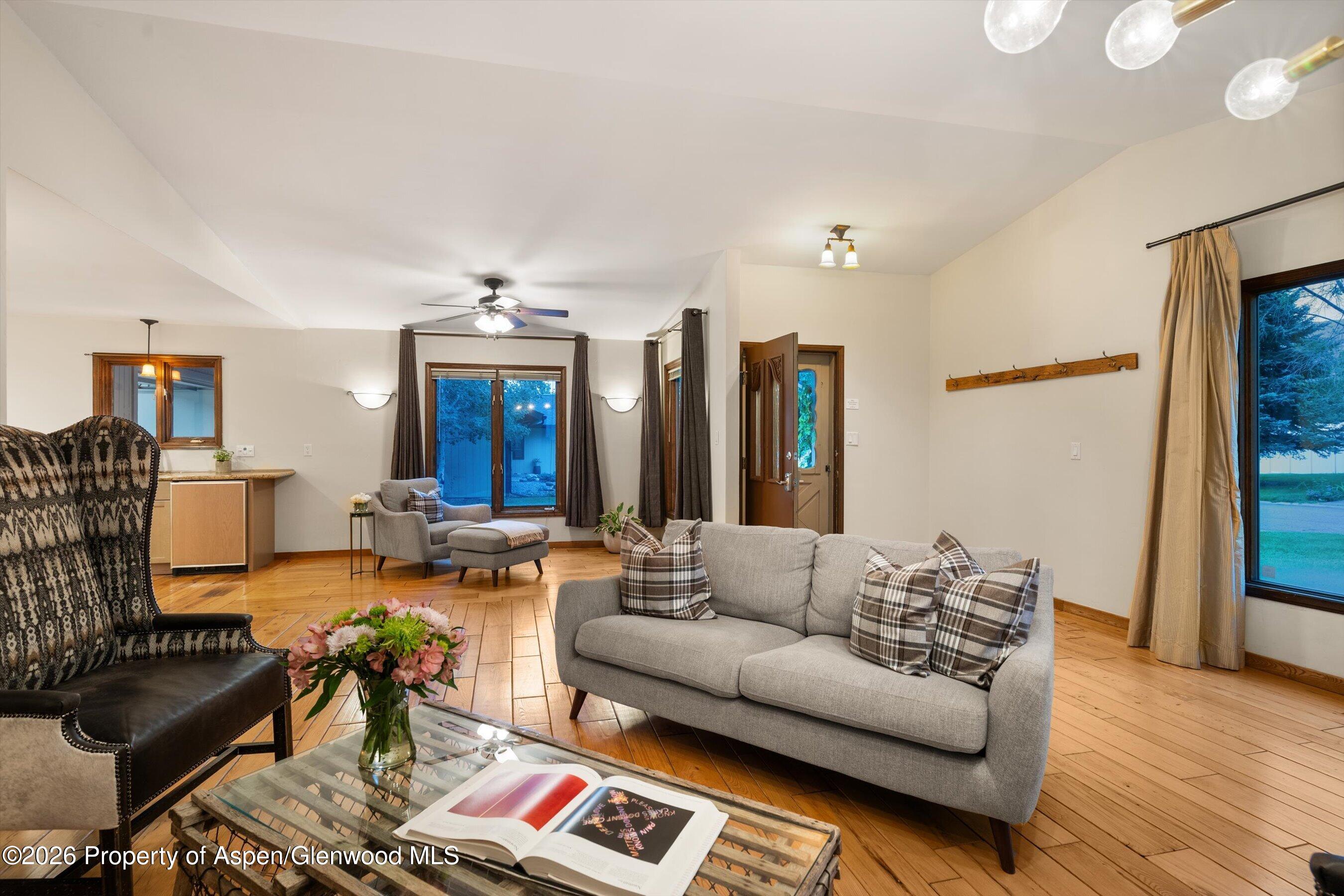81 Cheyenne Avenue Carbondale CO 81623