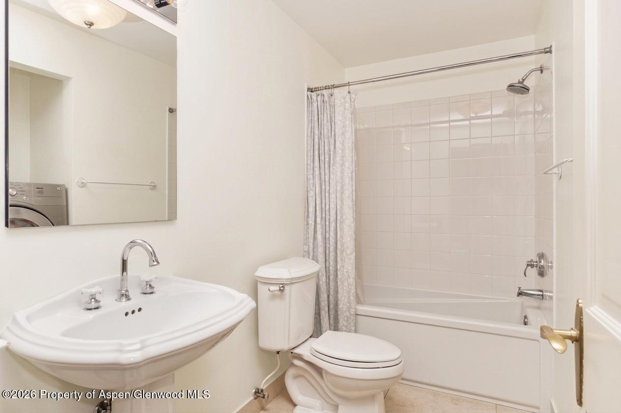81 Cheyenne Avenue Carbondale CO 81623