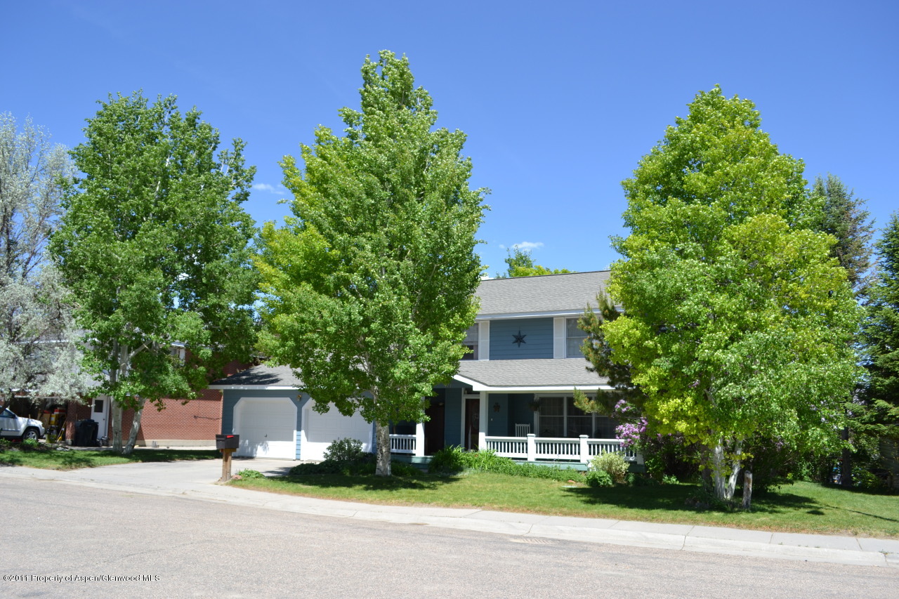 871 Columbine Street Craig CO 81625