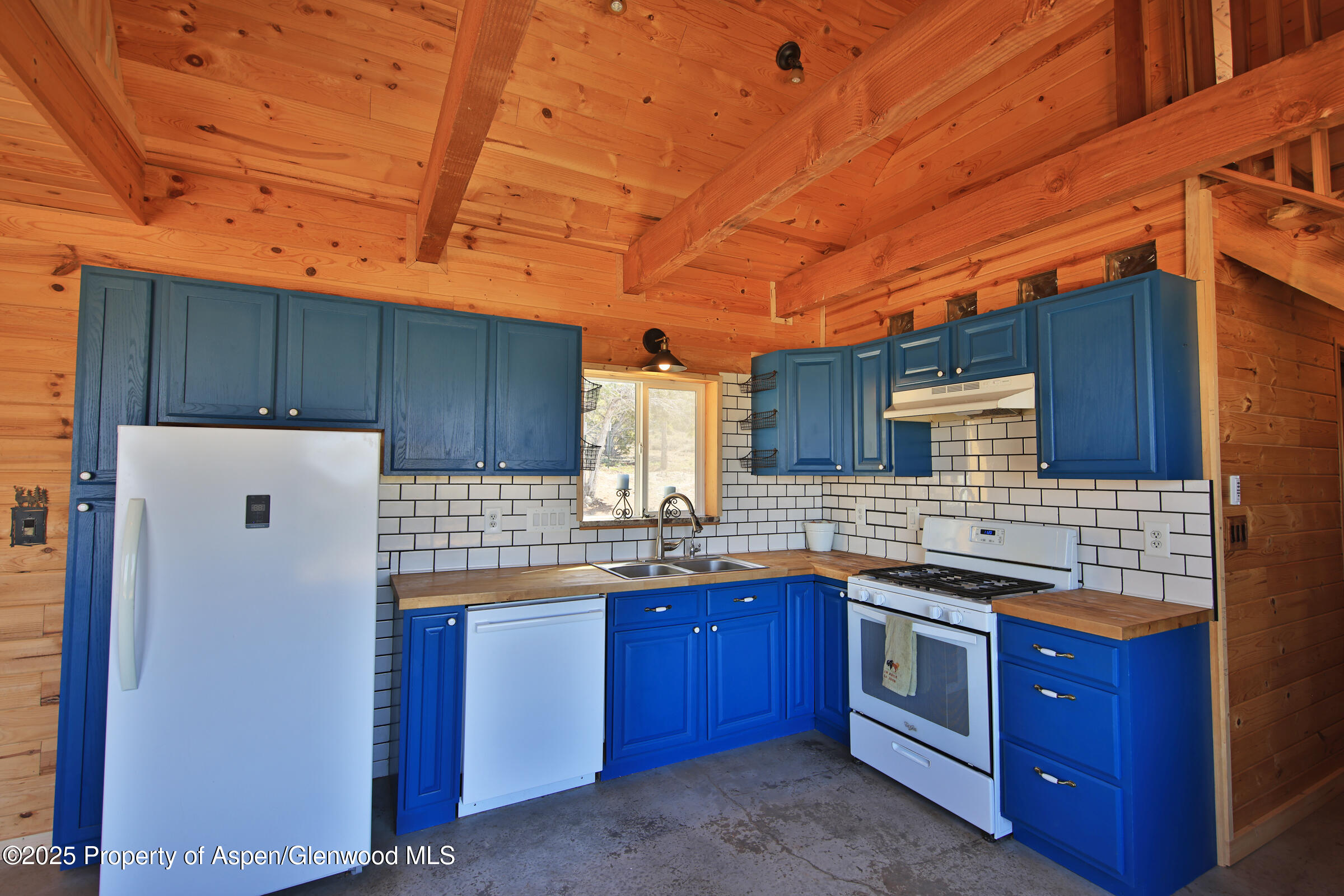 56001 Kk Road Molina CO 81646