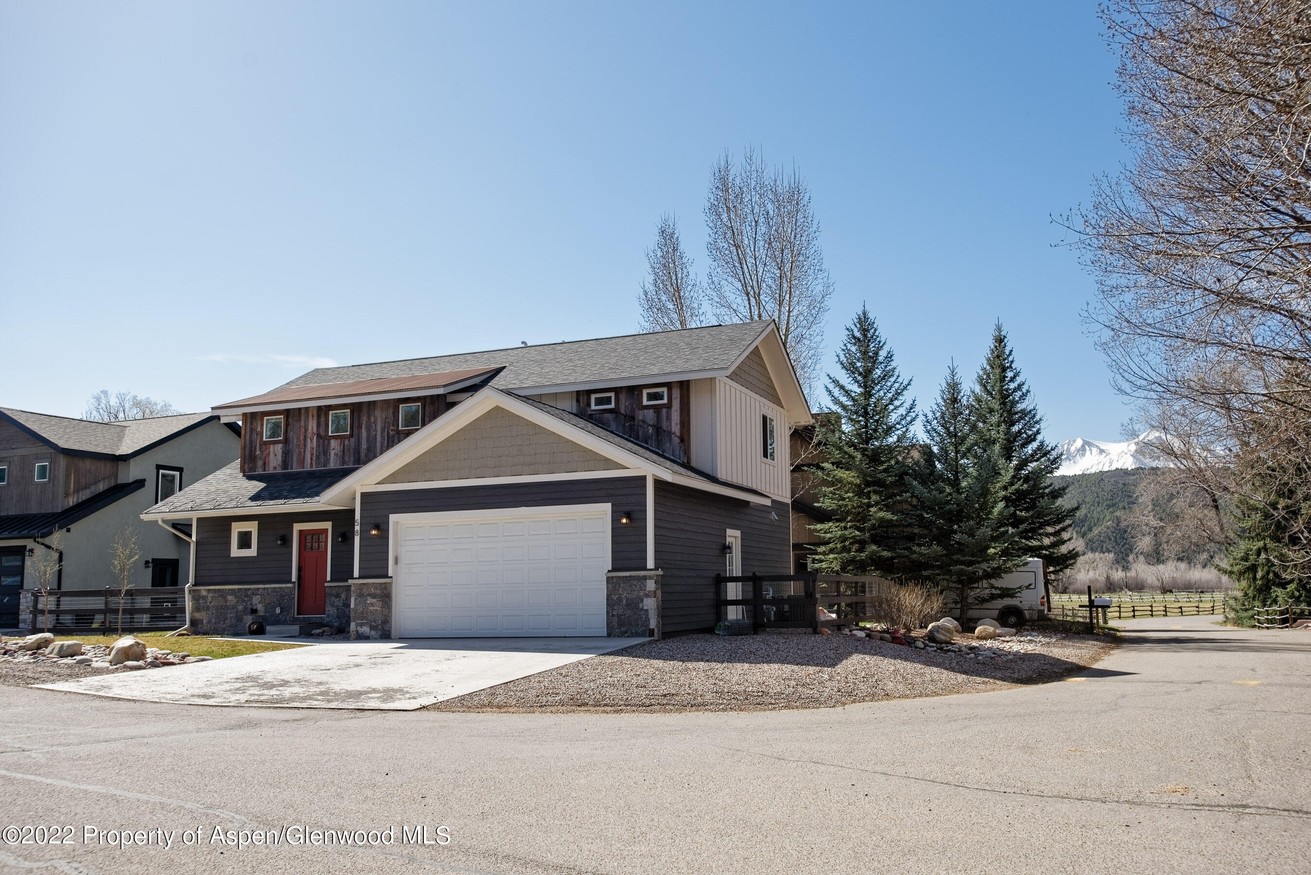 58 Surrey Street Carbondale CO 81623