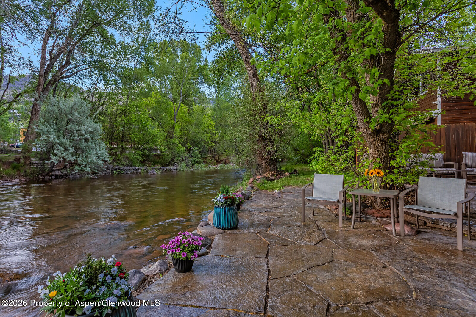 166 Swinging Bridge Lane Basalt CO 81621