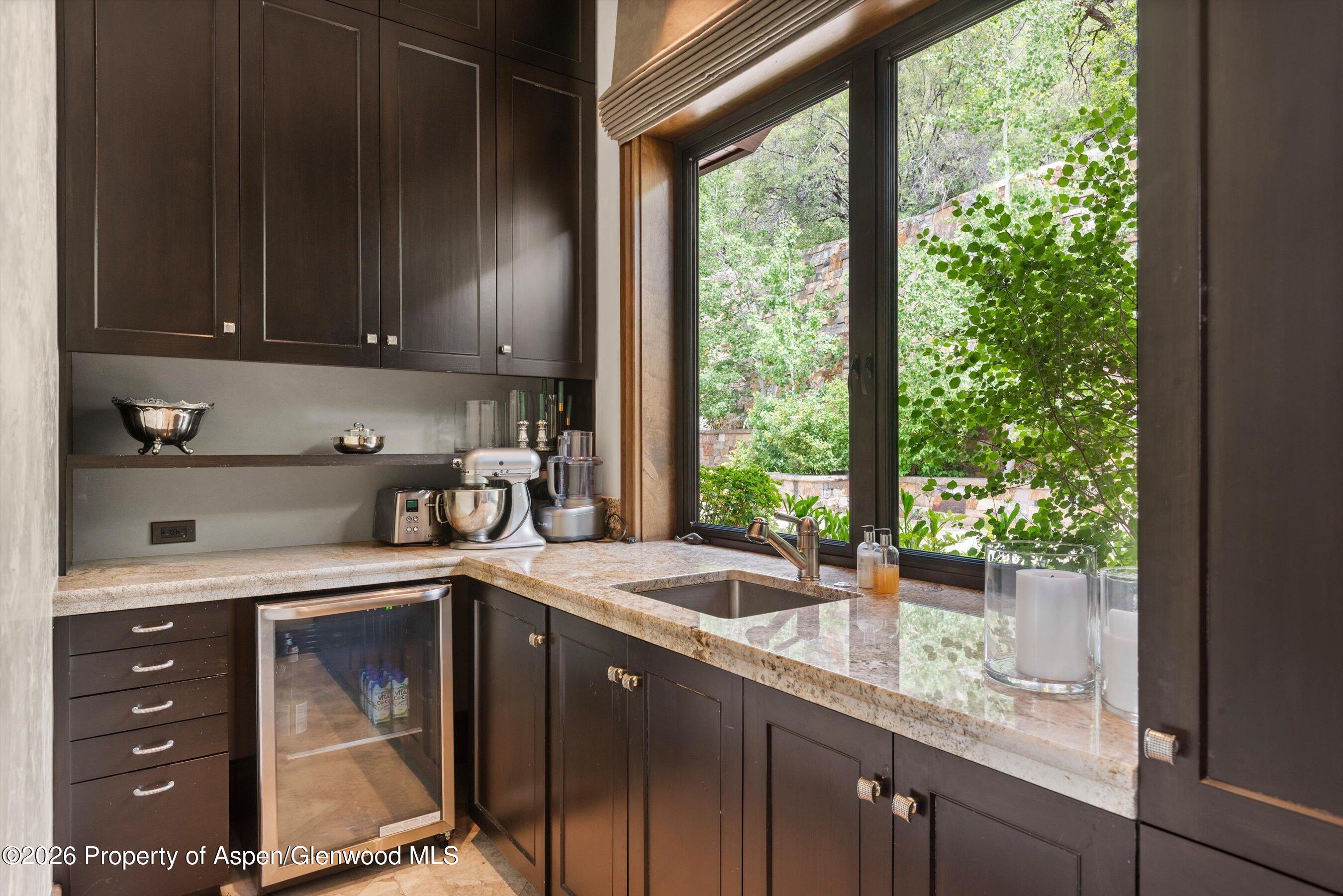 155 & 200 Sabin Drive Aspen CO 81611