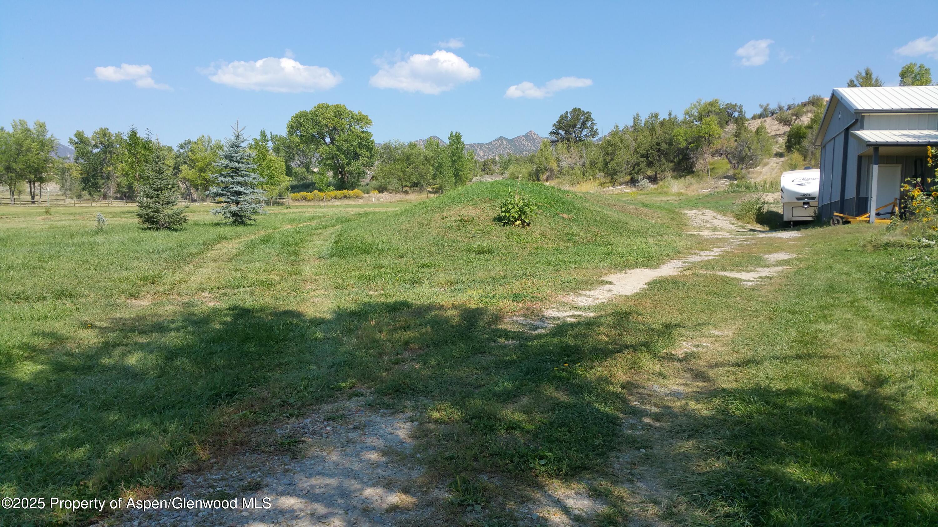 4243 Peach Valley Road Silt CO 81652