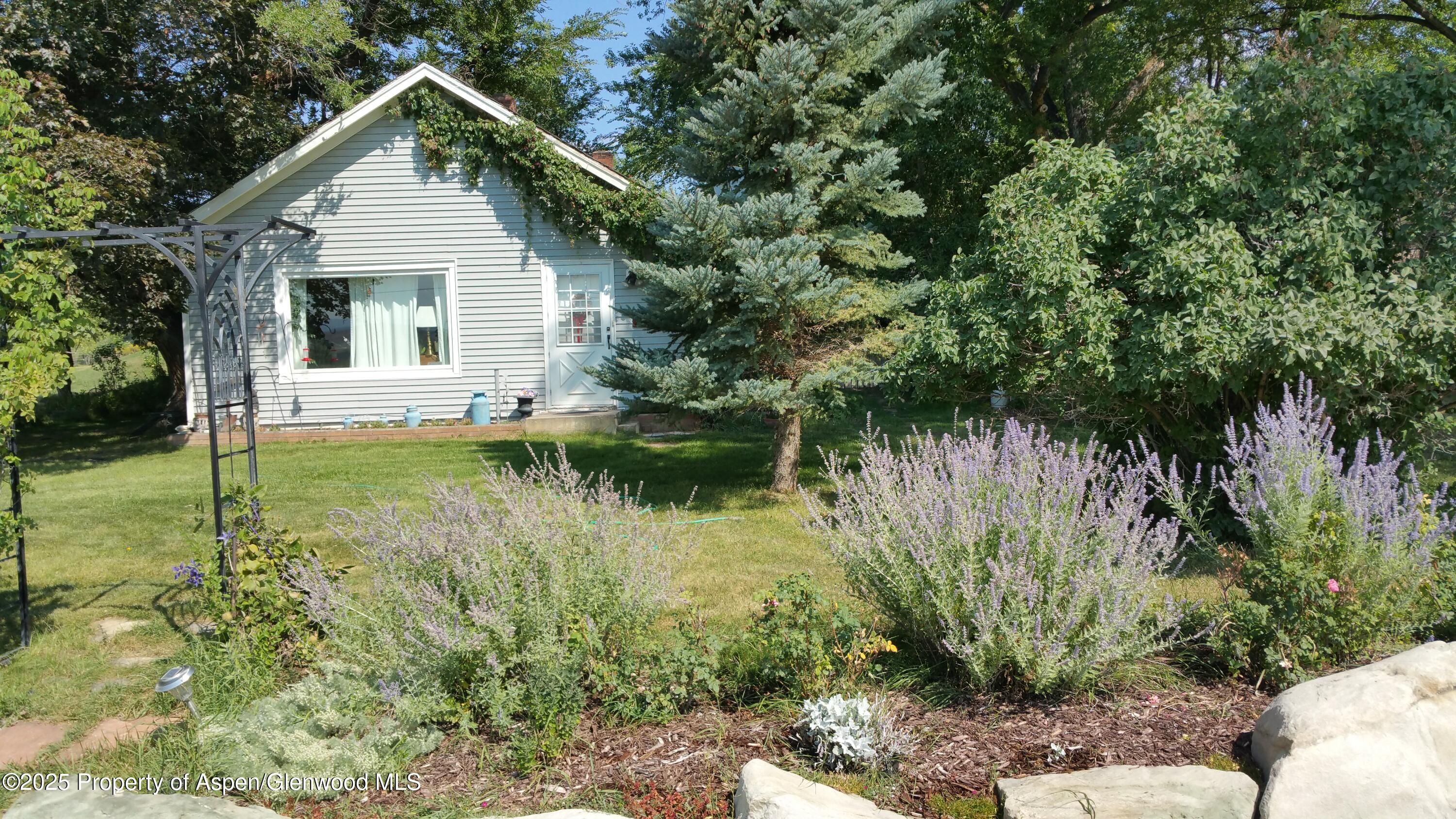 4243 Peach Valley Road Silt CO 81652