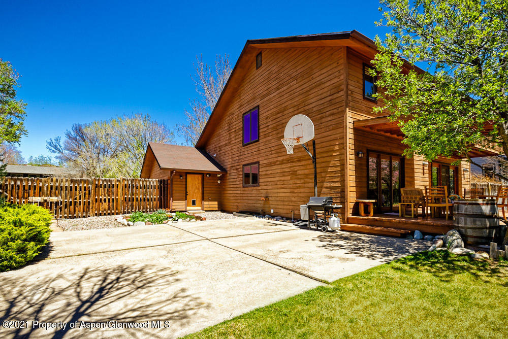 1612 Greystone Drive Carbondale CO 81623