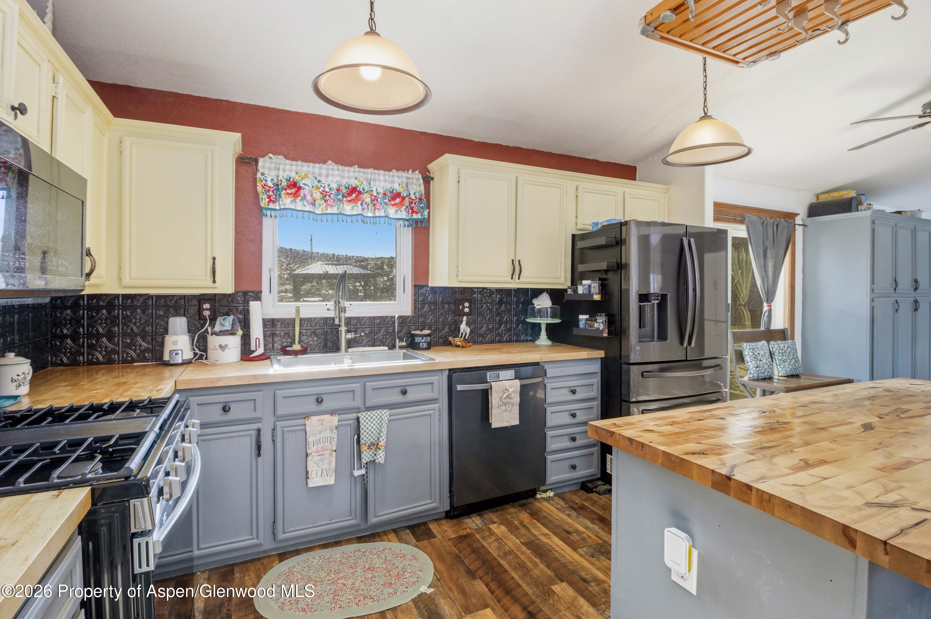 160 Mineota Drive Silt CO 81652