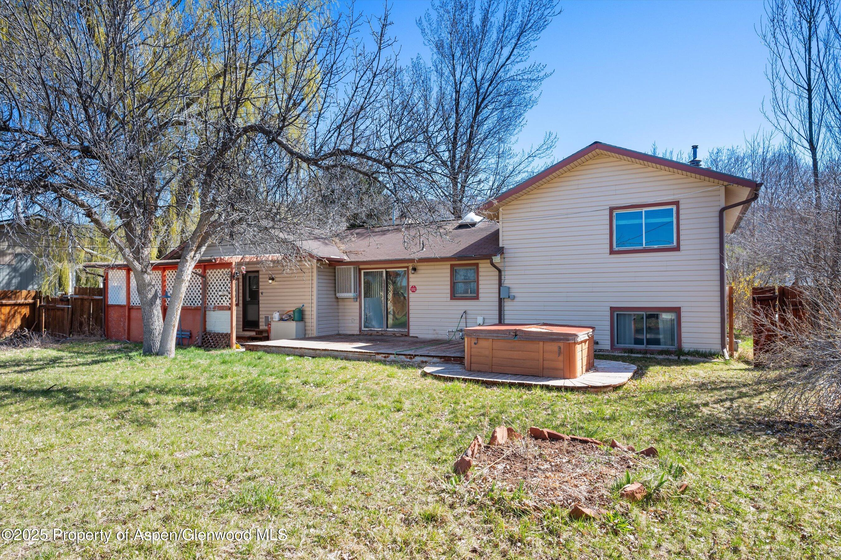219 Arapahoe Carbondale CO 81623