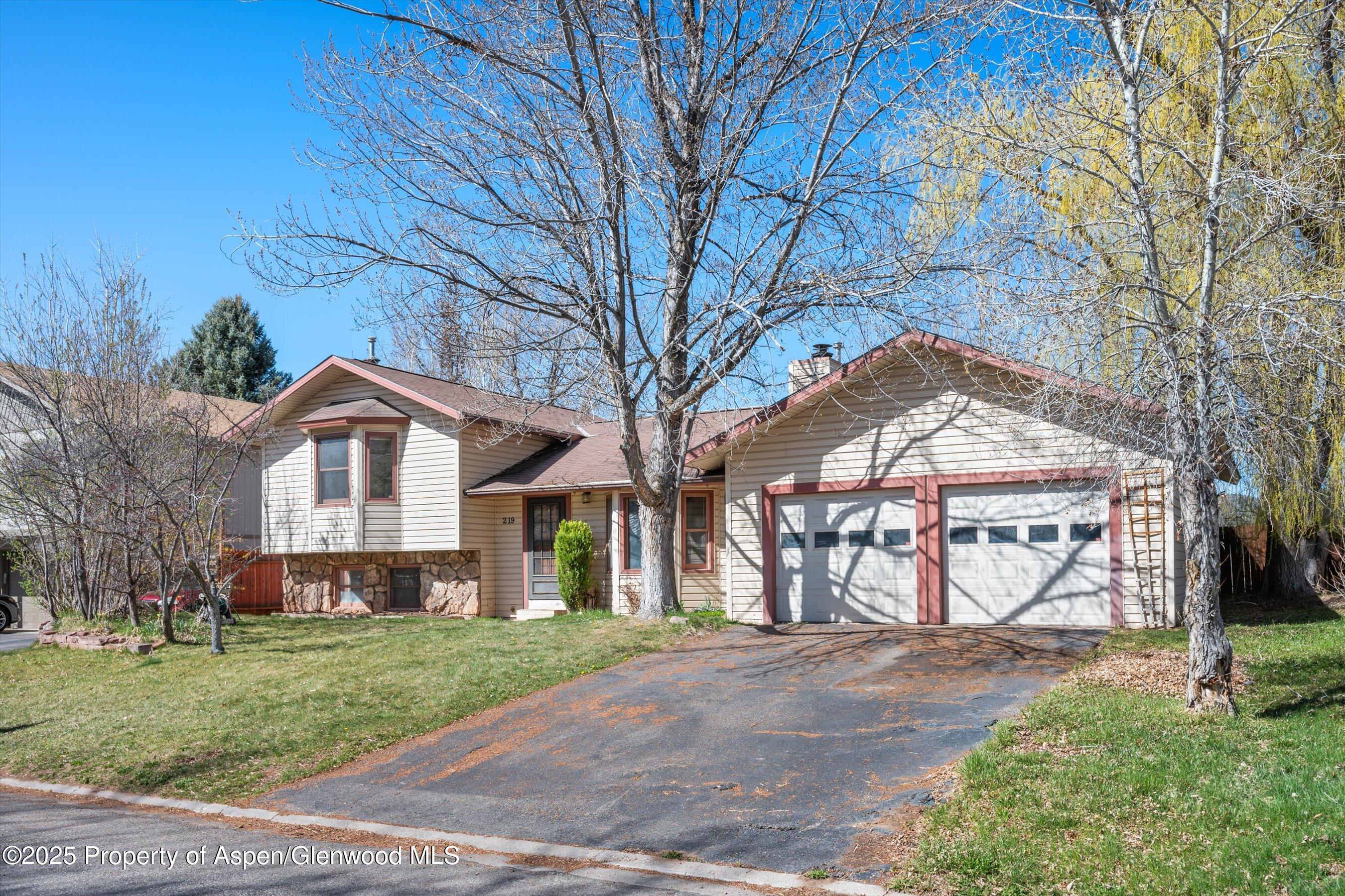 219 Arapahoe Carbondale CO 81623