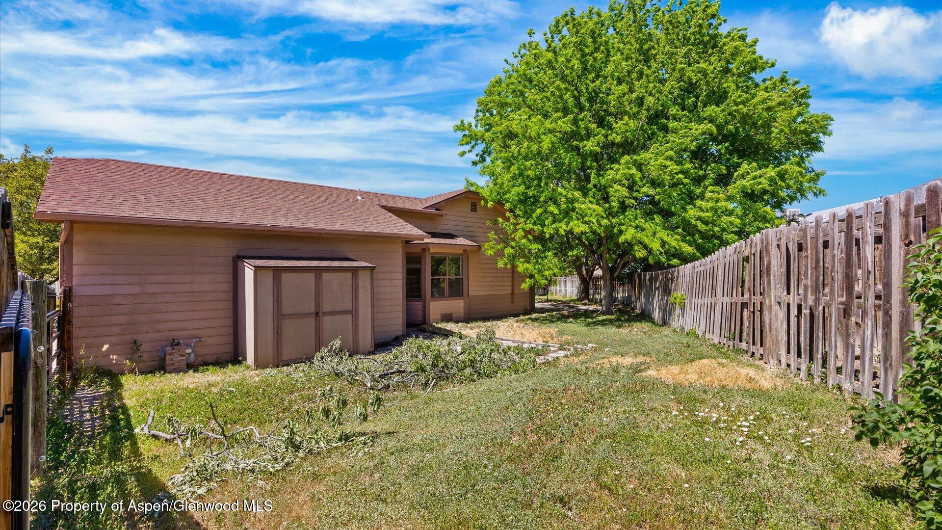 67 Holly Way Parachute CO 81635