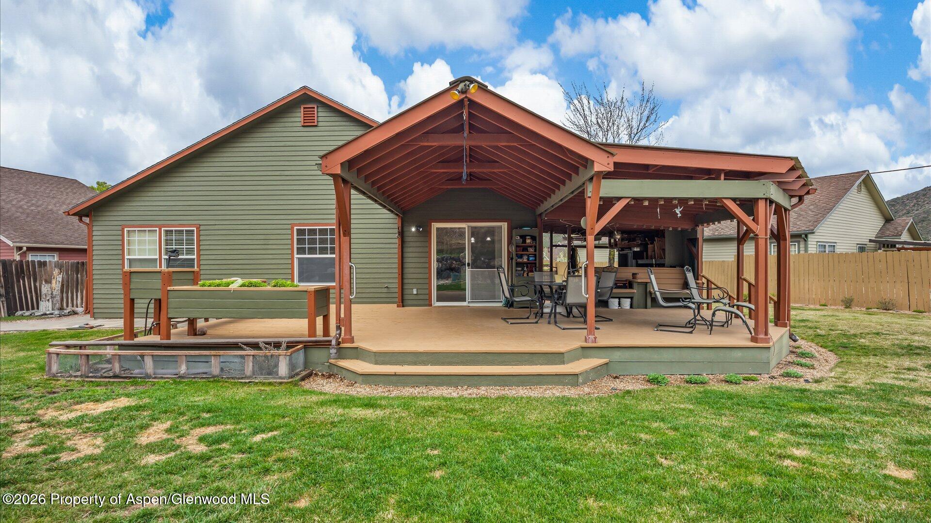 635 Lariat Loop New Castle CO 81647