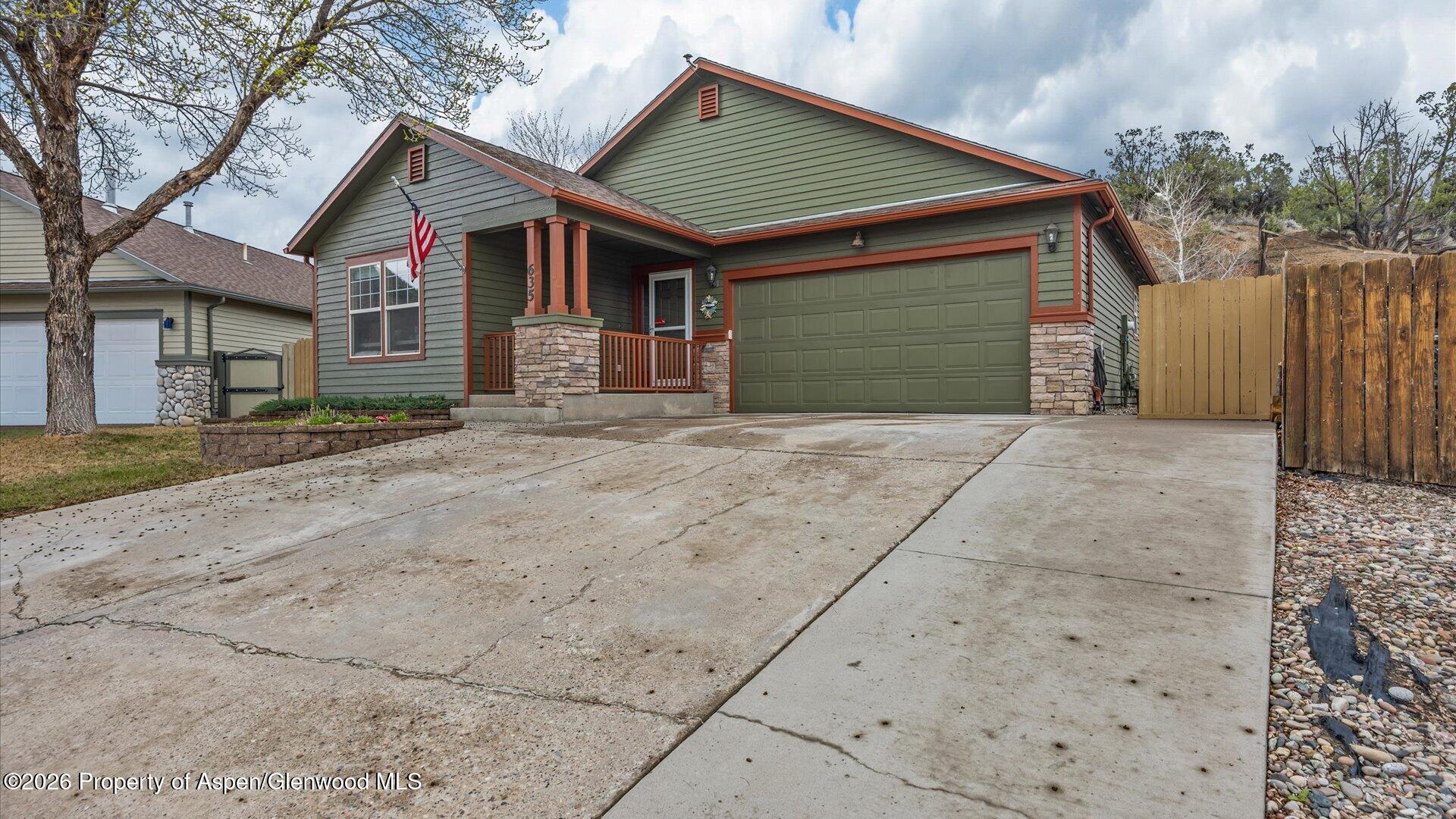 635 Lariat Loop New Castle CO 81647