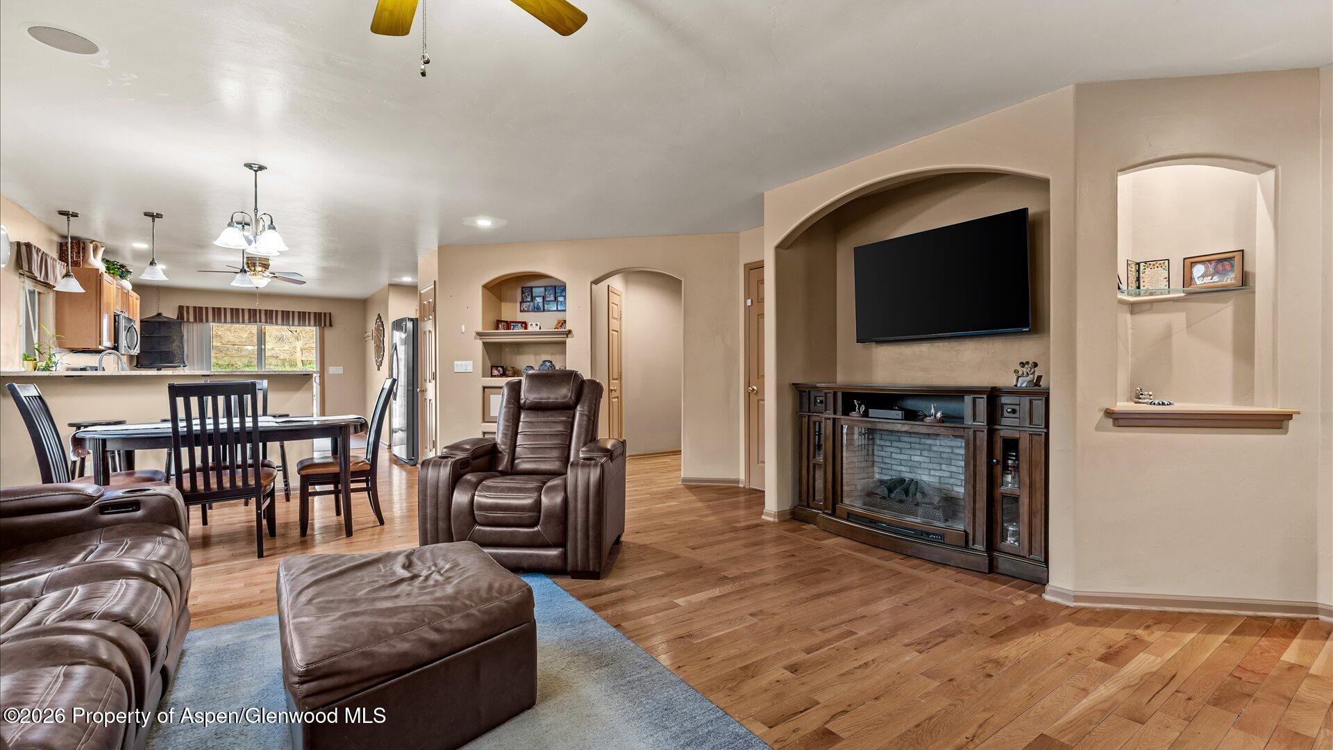 635 Lariat Loop New Castle CO 81647